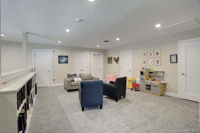 11 Silverwood Circle Property Photo 25