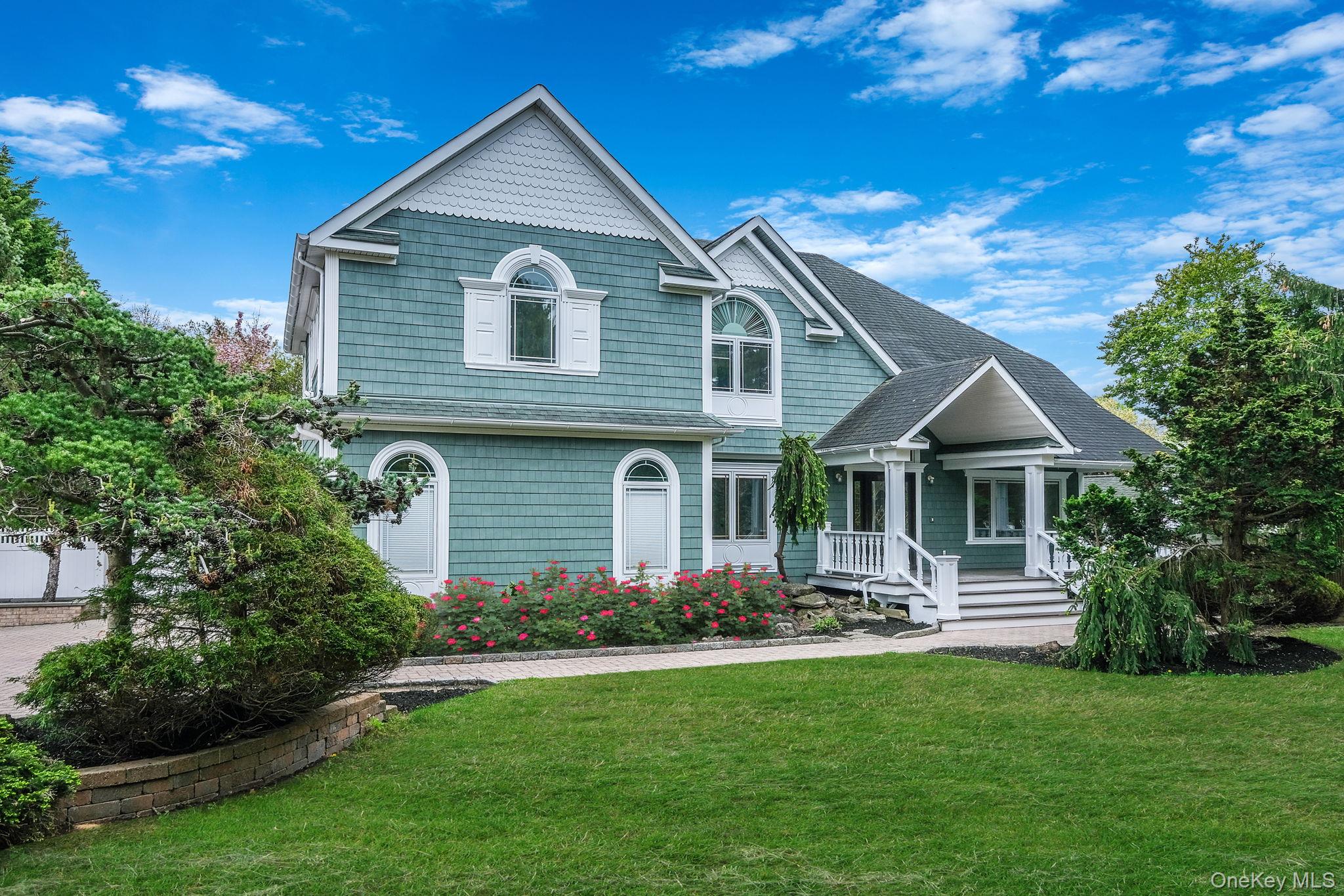 6 Robert Court Property Photo 2