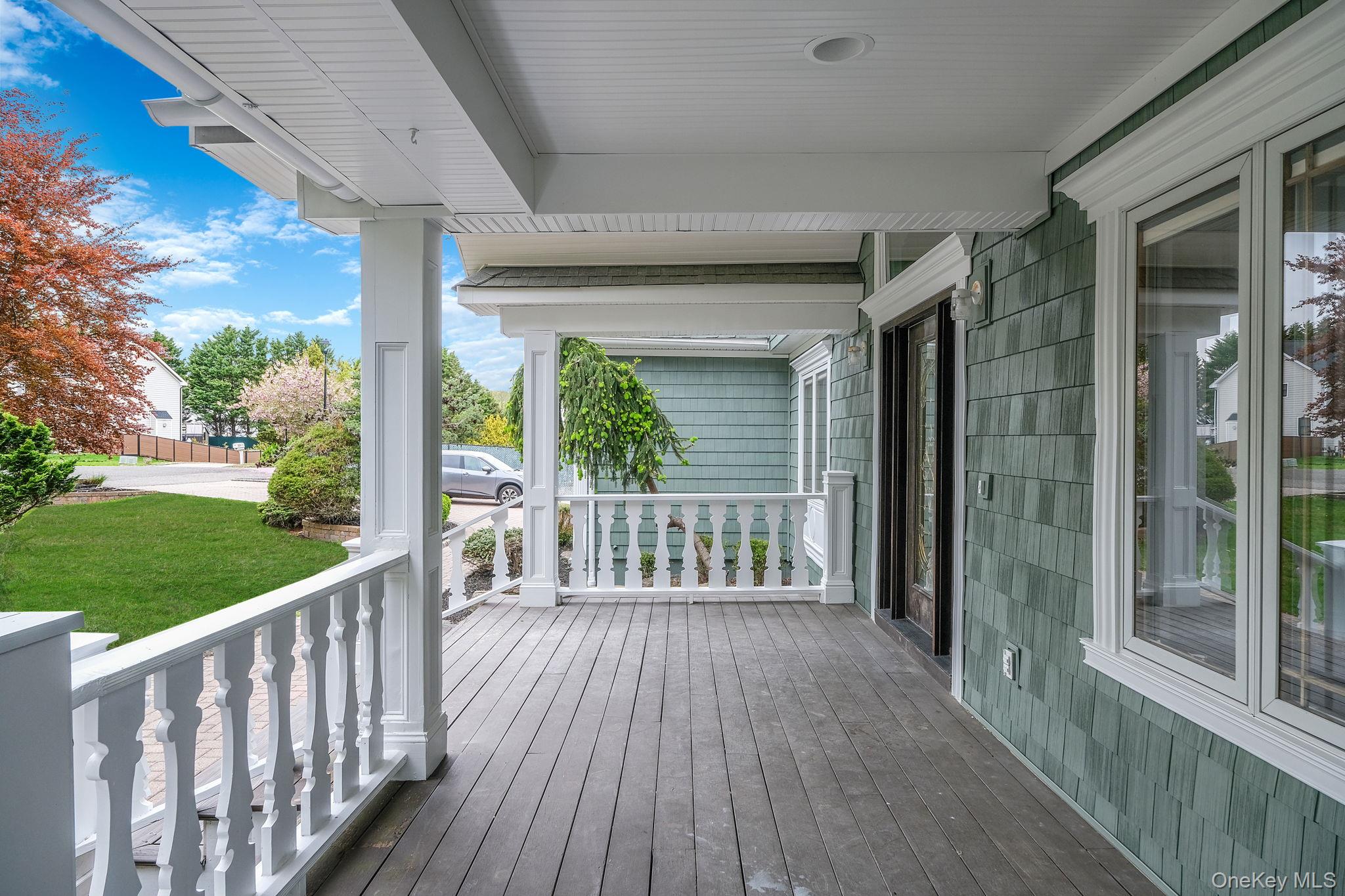 6 Robert Court Property Photo 3