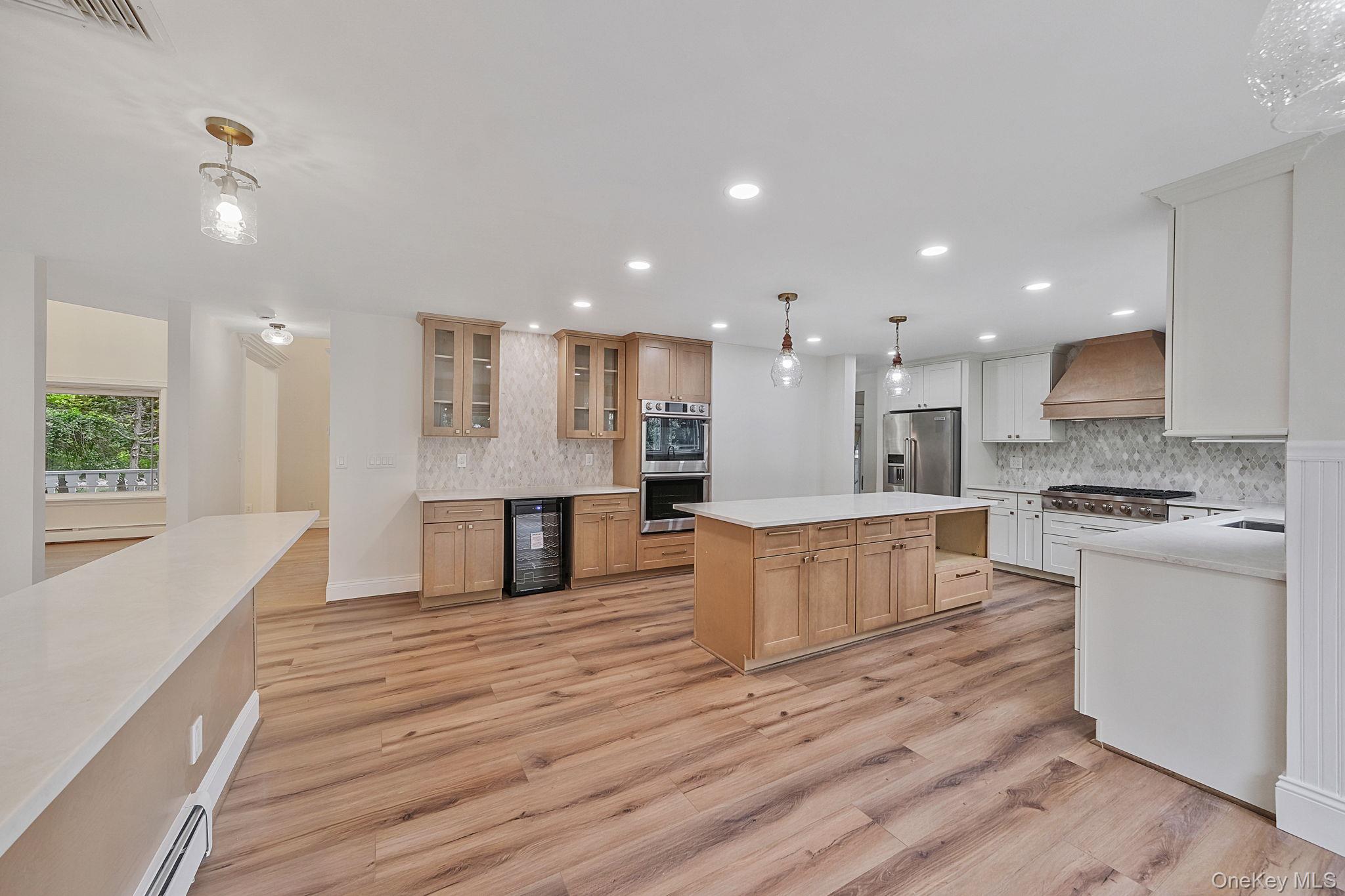 6 Robert Court Property Photo 16