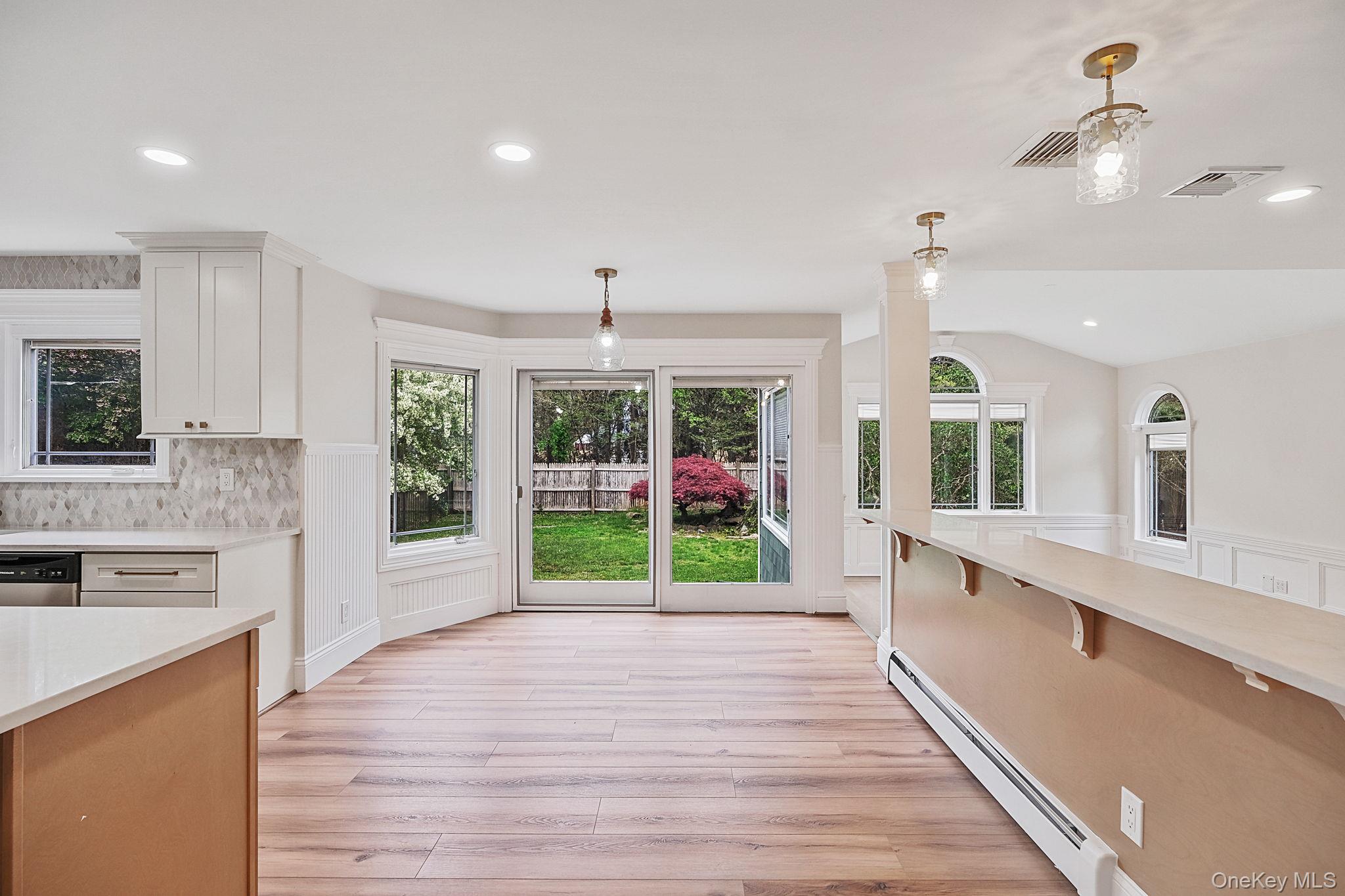 6 Robert Court Property Photo 19