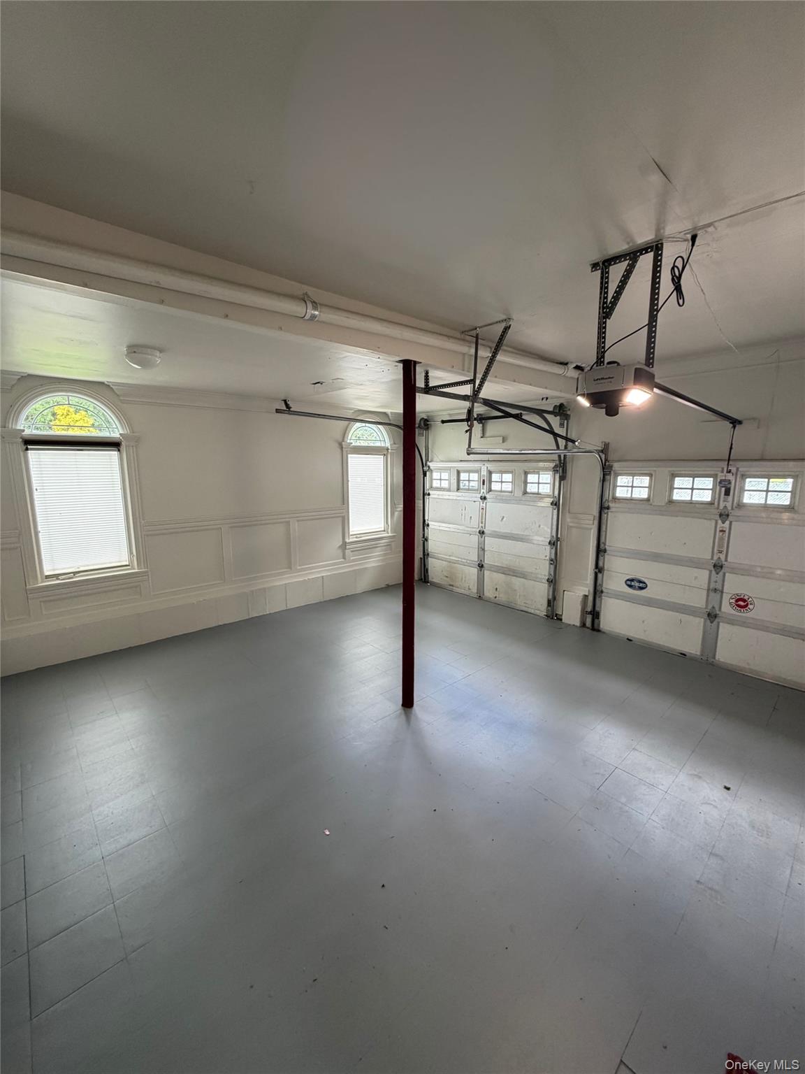 6 Robert Court Property Photo 42