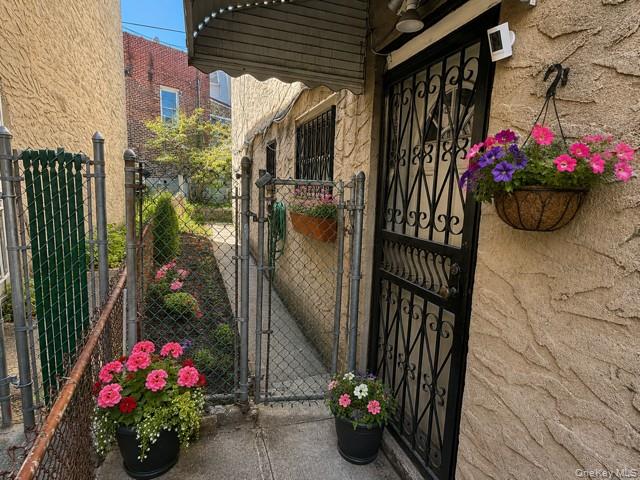 3303 Barnes Avenue Property Photo 17