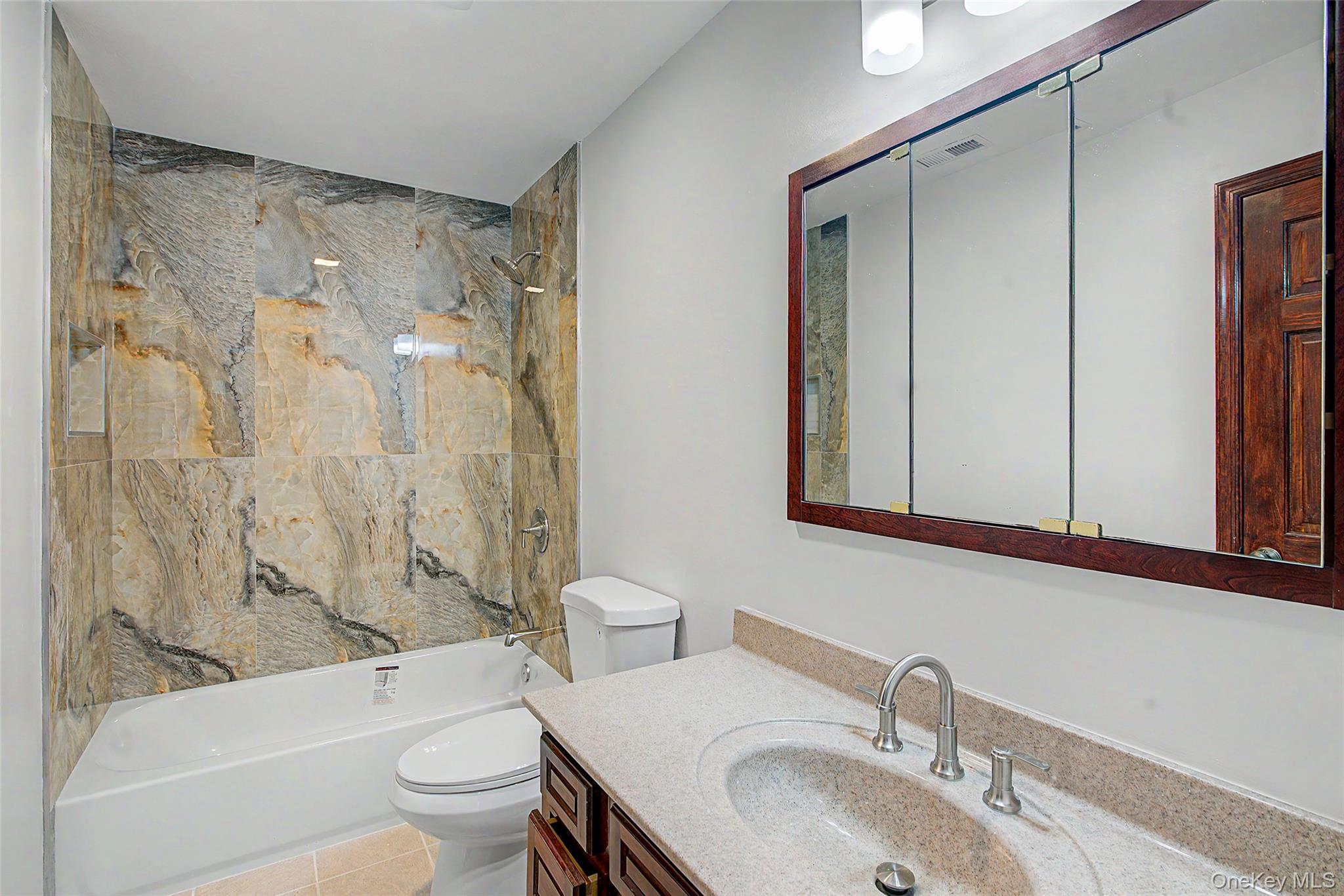 6 Lyons Lane Property Photo 27