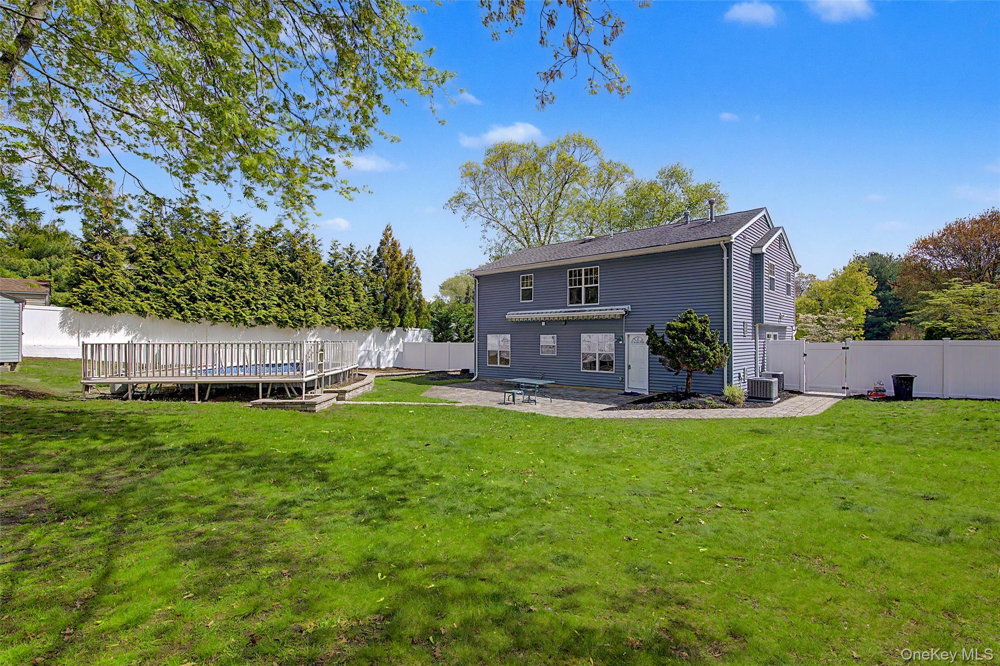 6 Lyons Lane Property Photo 31