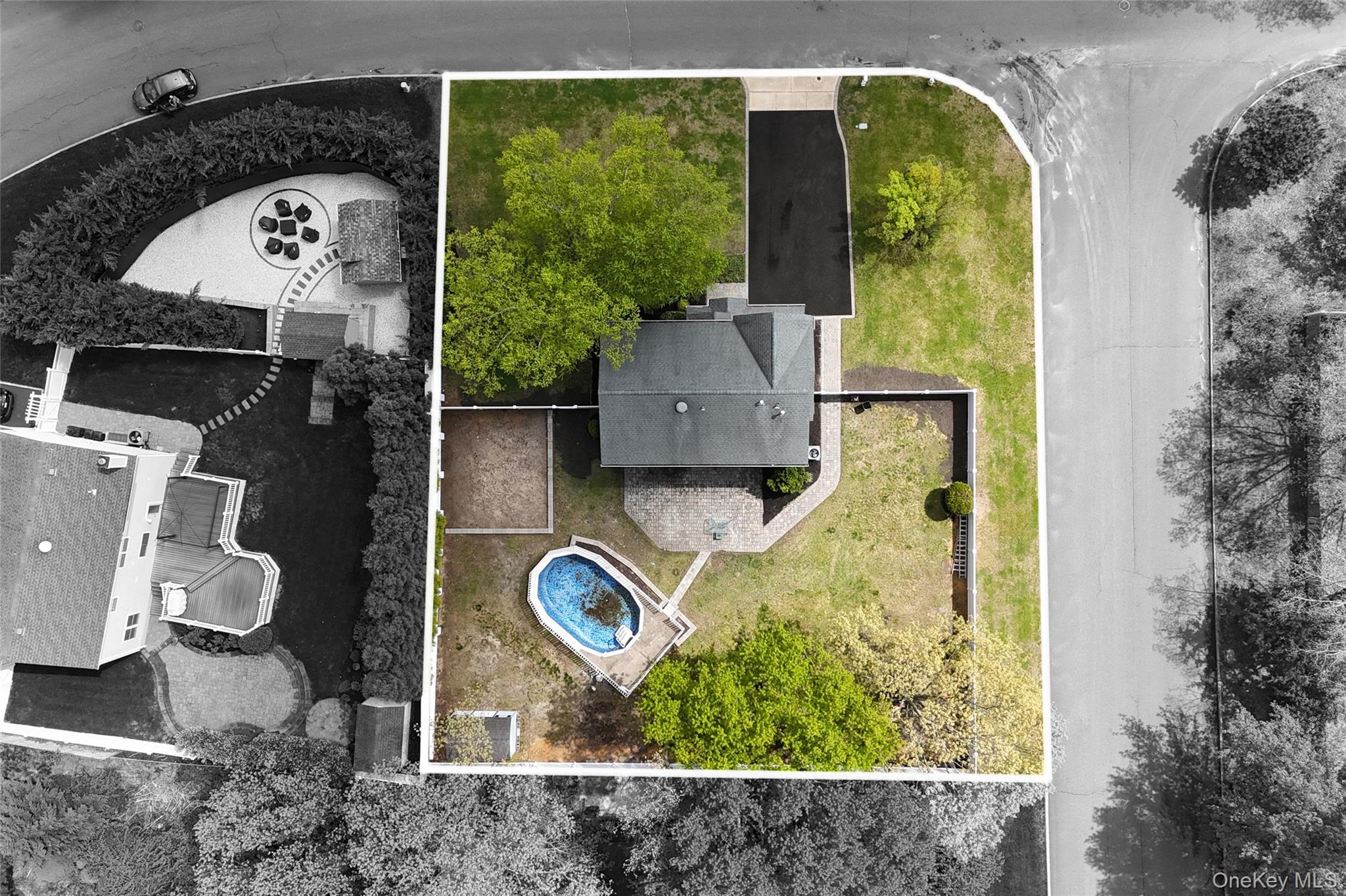 6 Lyons Lane Property Photo 36