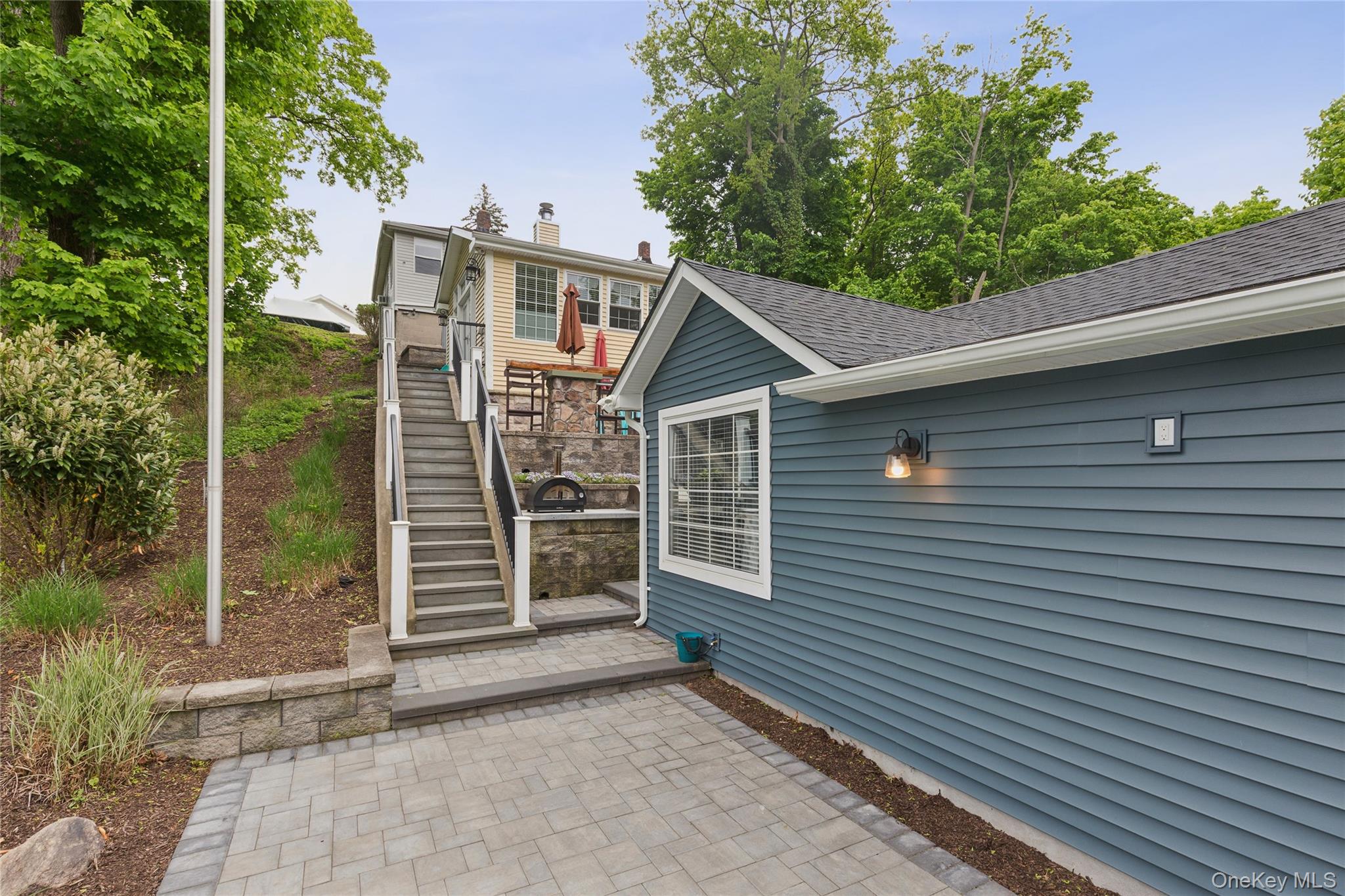 760-762 Old Dock Road Property Photo 4