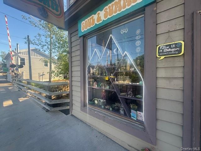 9 Main Street Property Photo 2