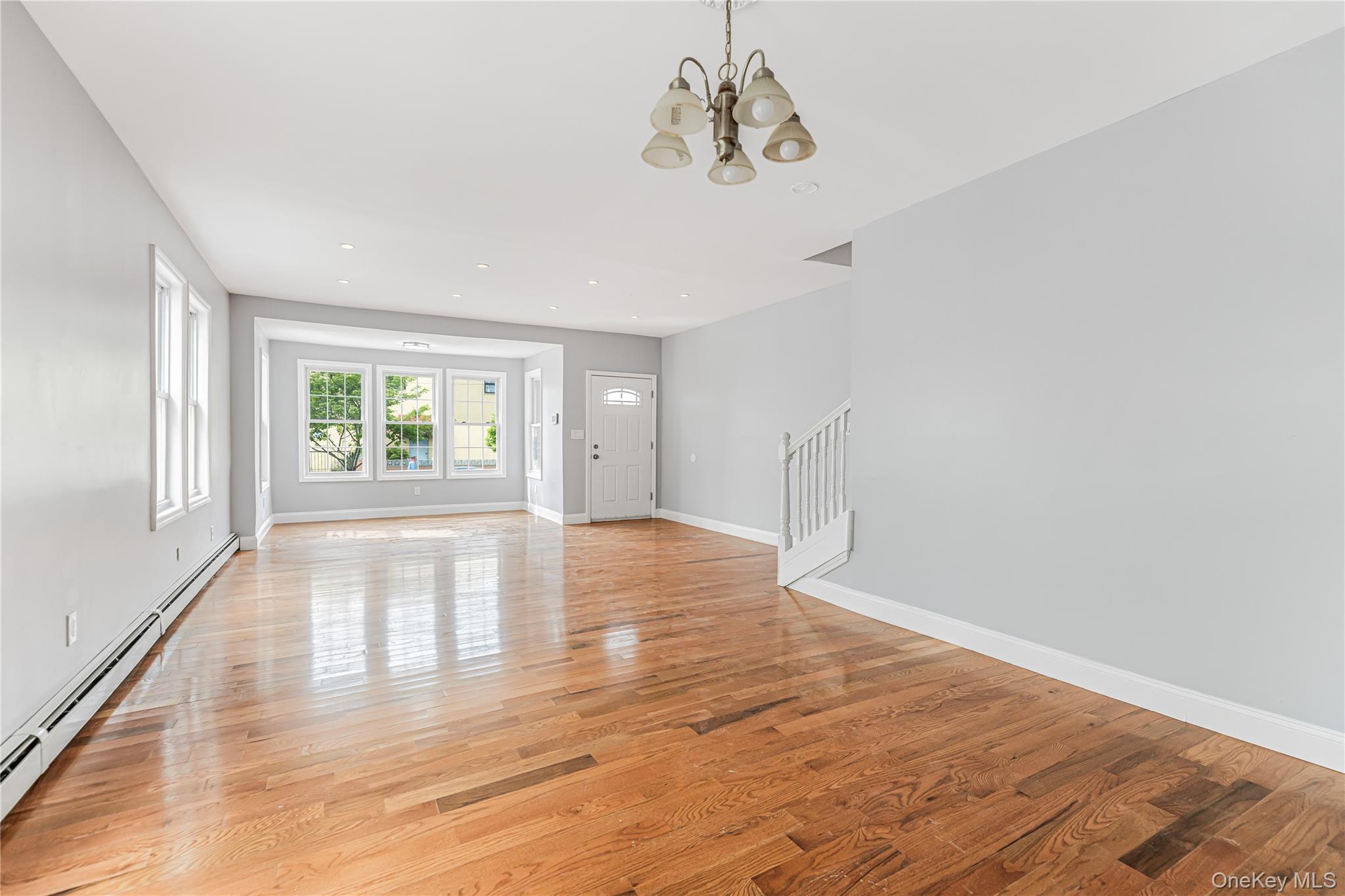 2215 Homer Avenue Property Photo 6