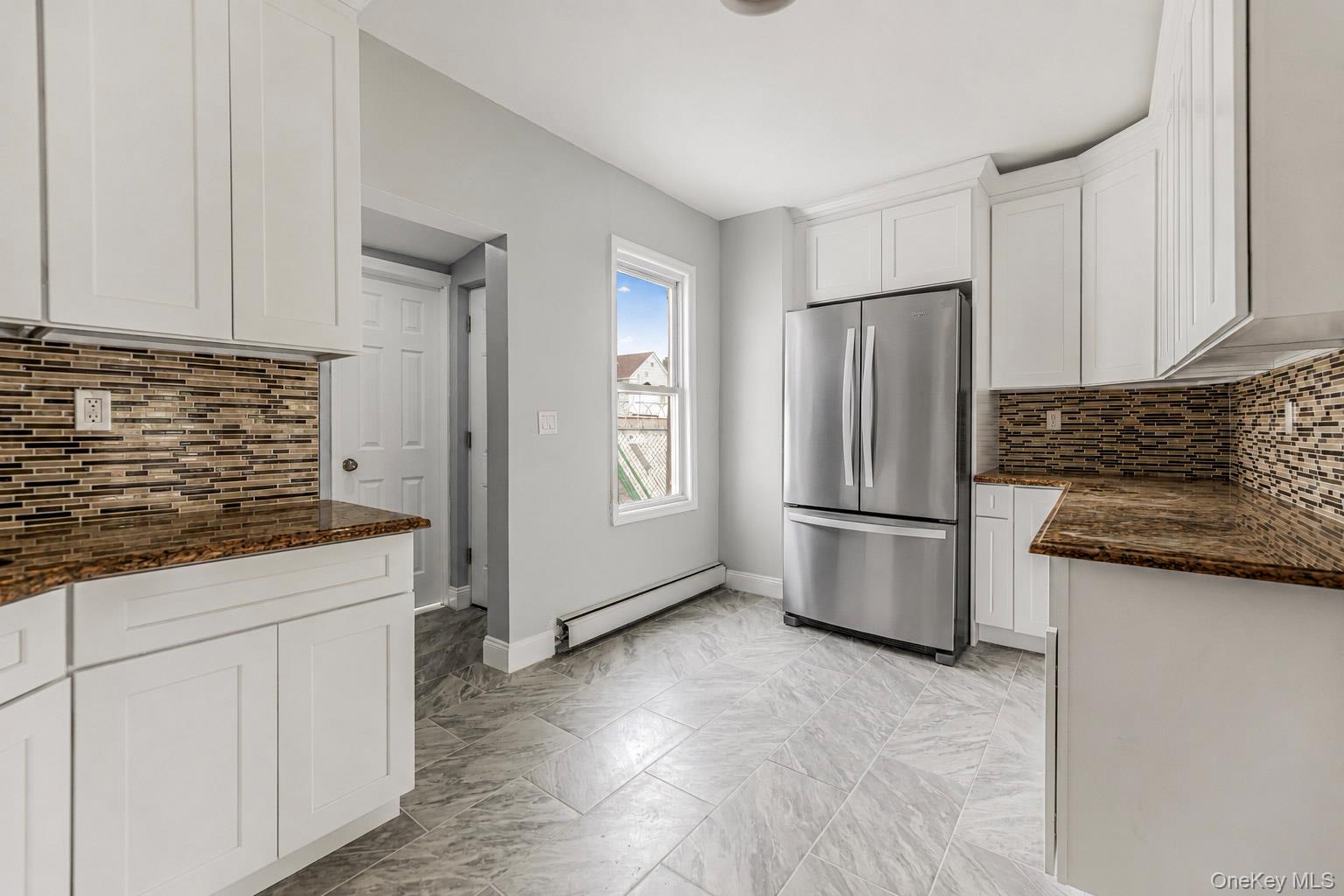 2215 Homer Avenue Property Photo 7