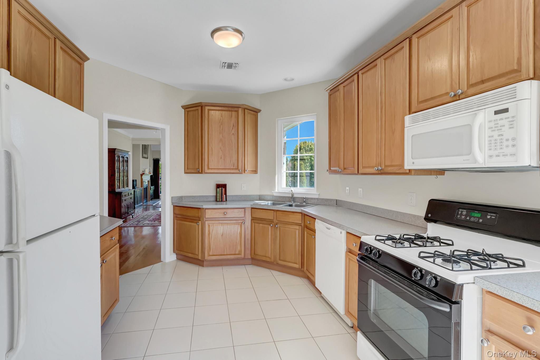 10 Louden Loop Property Photo 7
