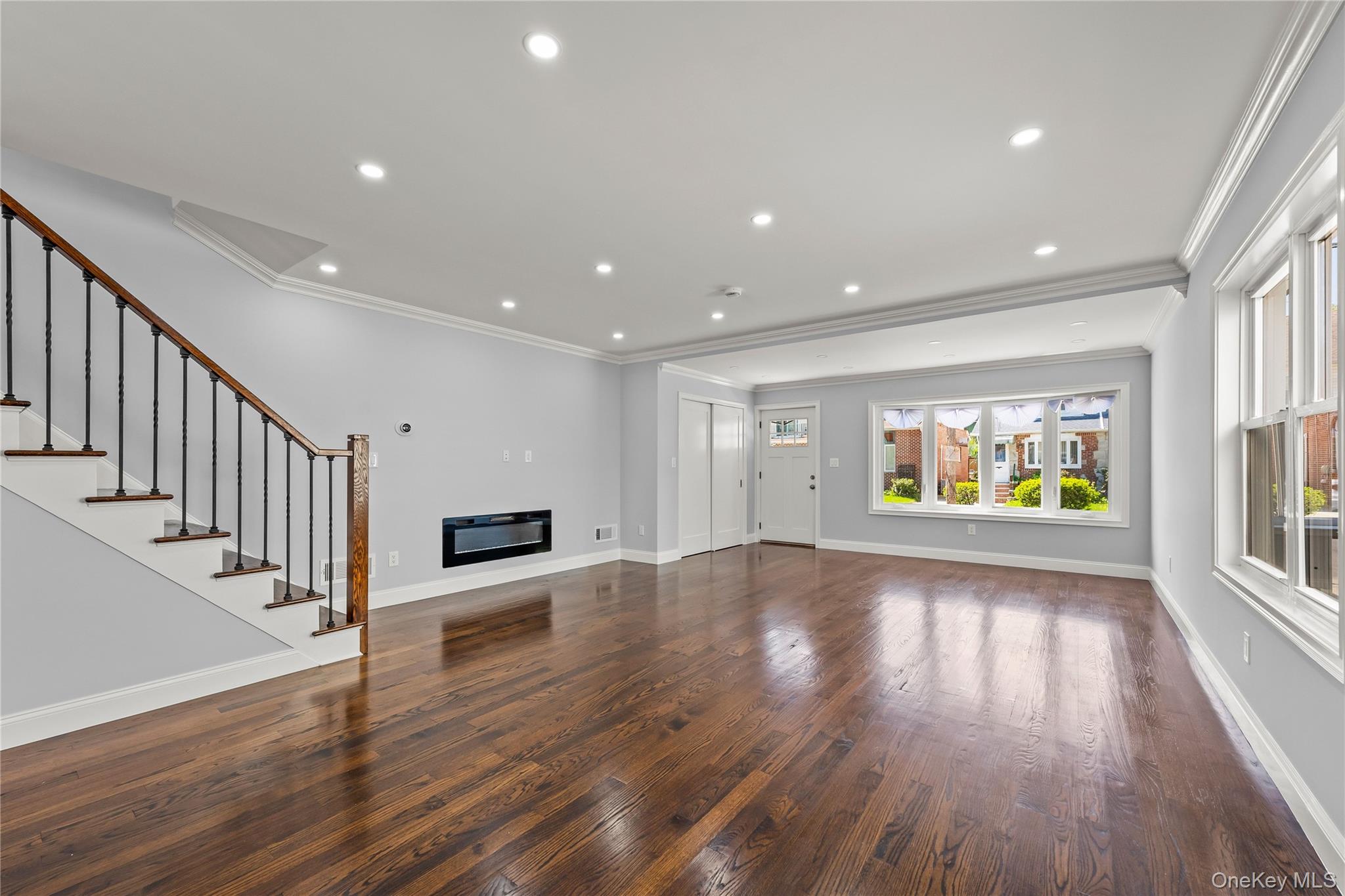 7019 Manse Street Property Photo 7