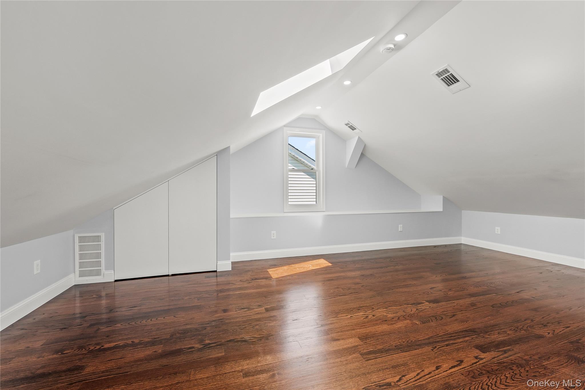 7019 Manse Street Property Photo 33