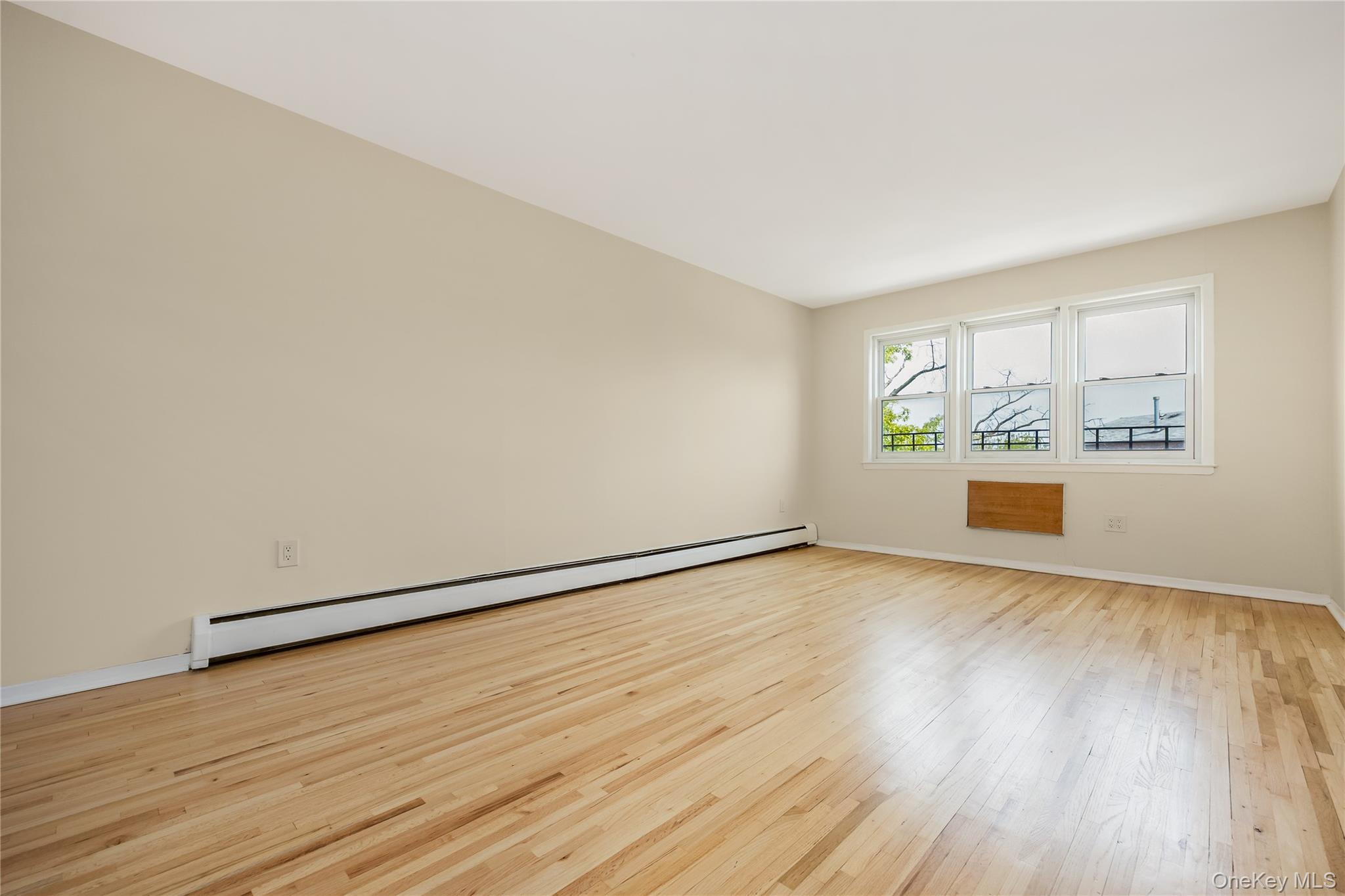 78-10 31st Avenue Property Photo 25
