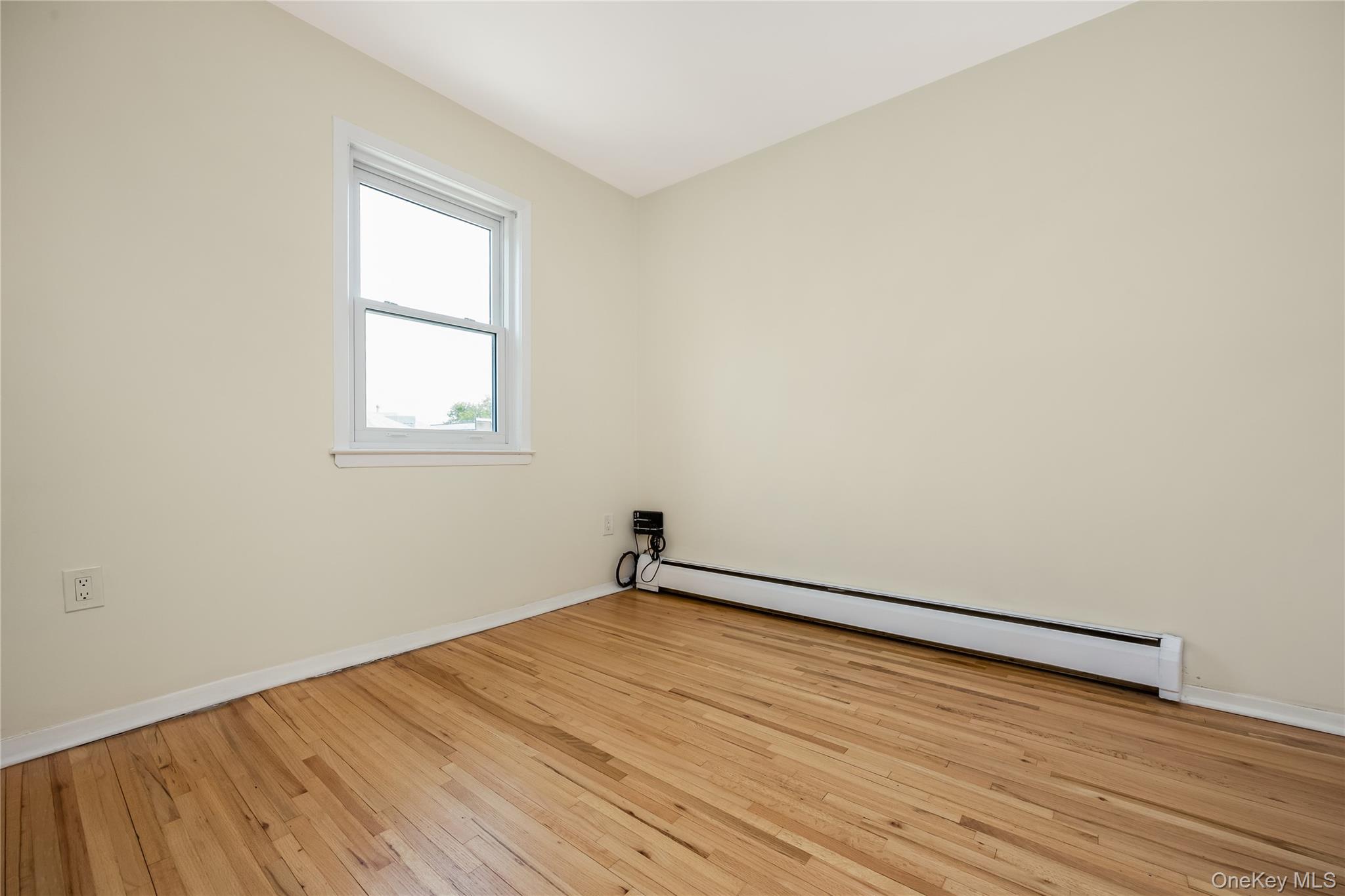 78-10 31st Avenue Property Photo 31