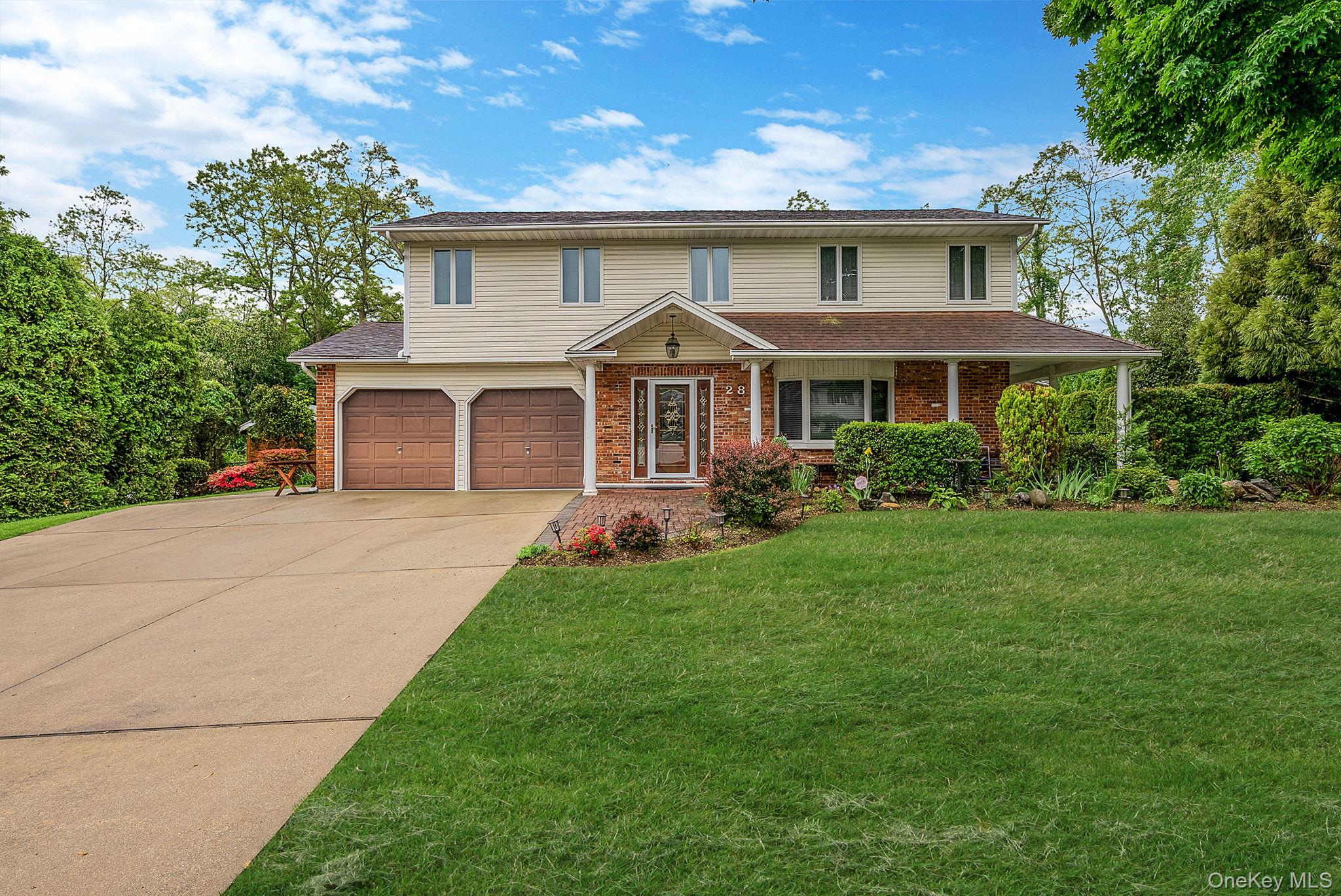 28 Manchester Boulevard Property Photo 1
