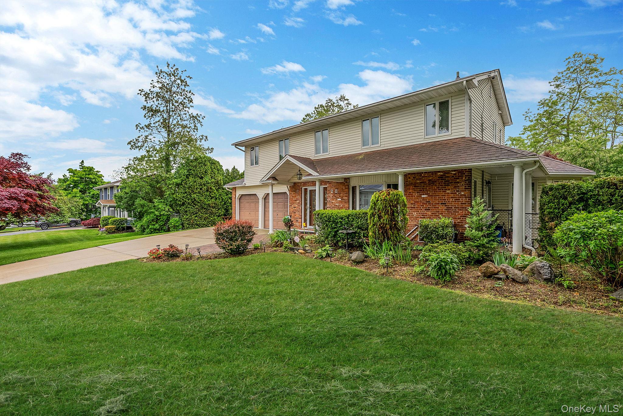 28 Manchester Boulevard Property Photo 3