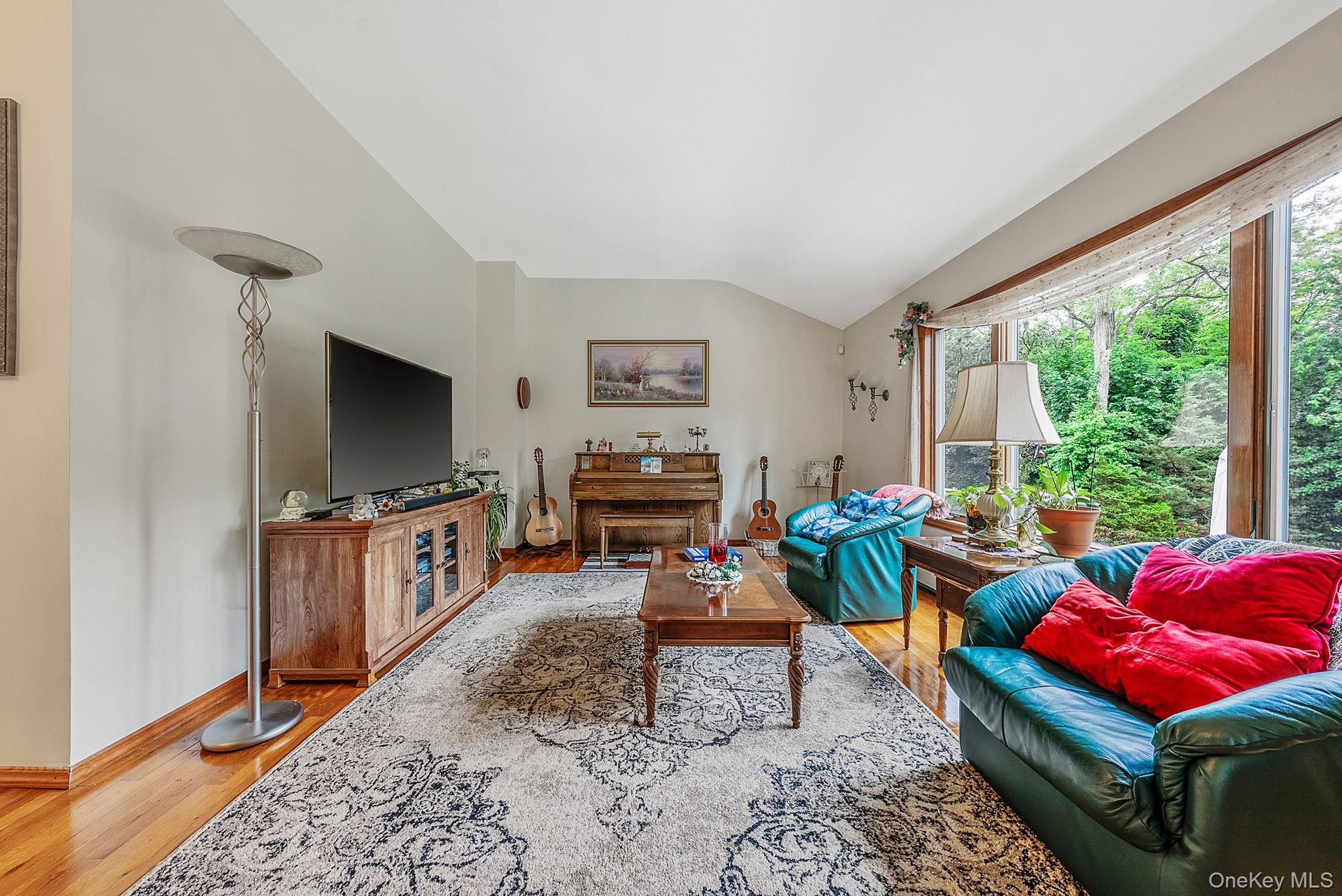 28 Manchester Boulevard Property Photo 16