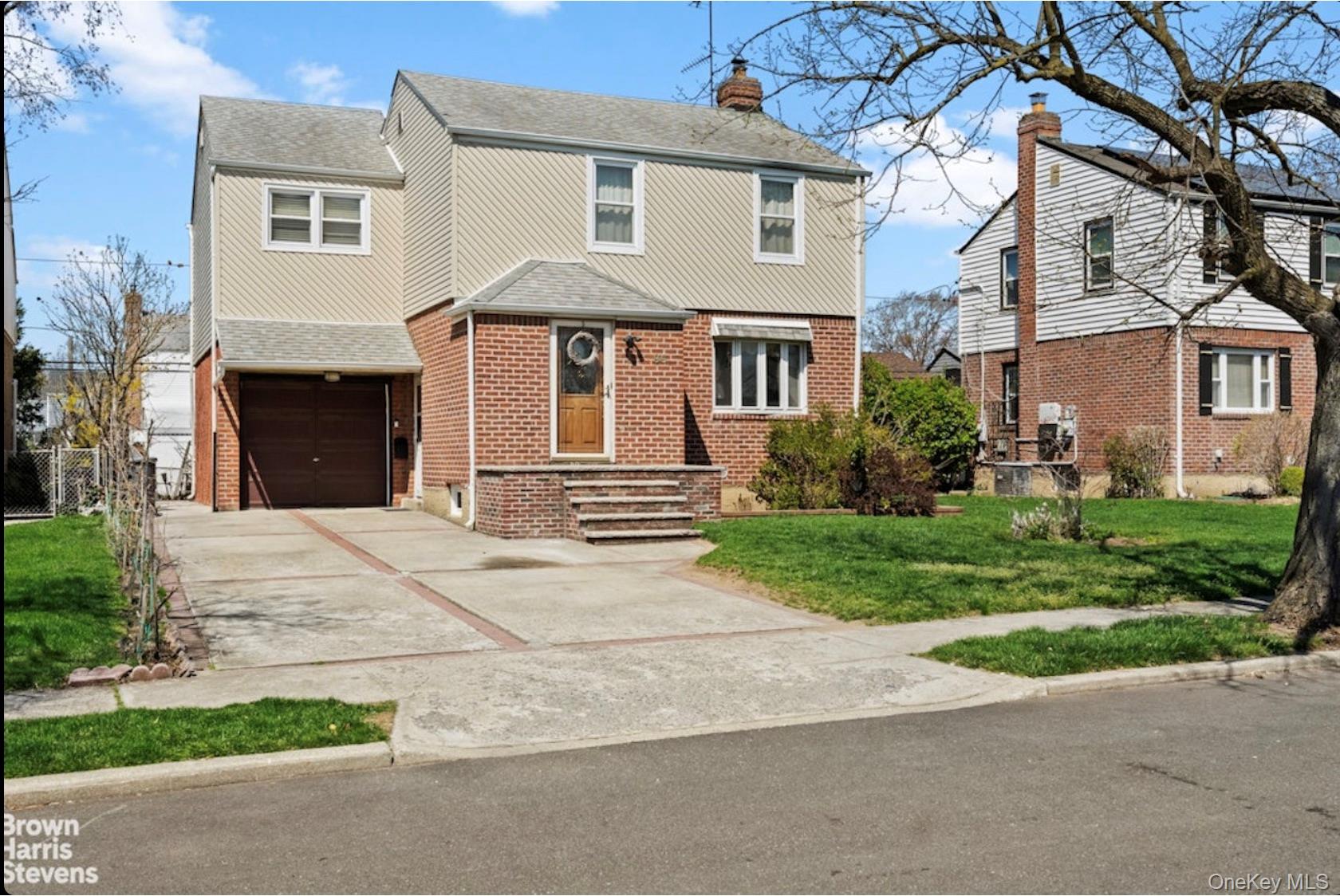 96 Nassau Street Property Photo 1
