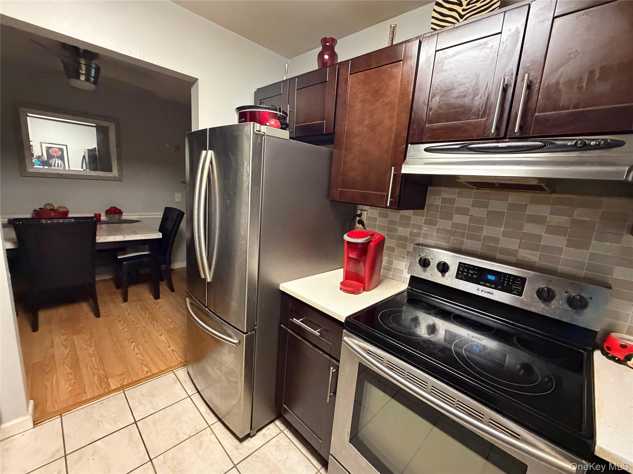 42 Richmond Boulevard 1b Property Photo 10