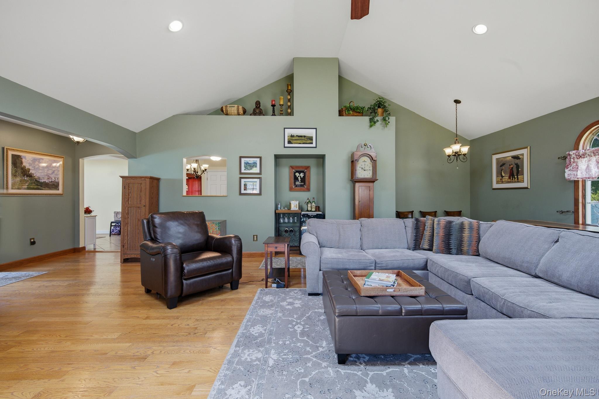 23 Riverdale Avenue Property Photo 12