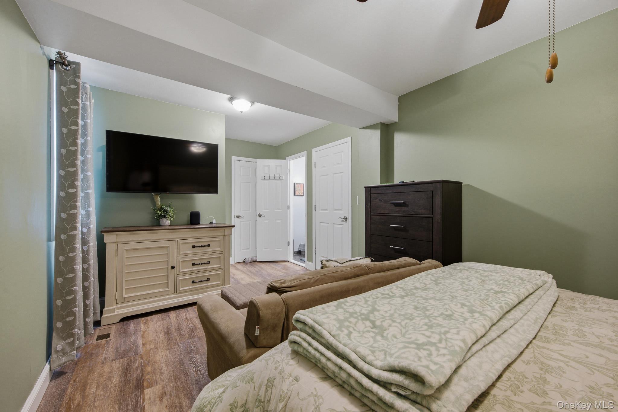 23 Riverdale Avenue Property Photo 13