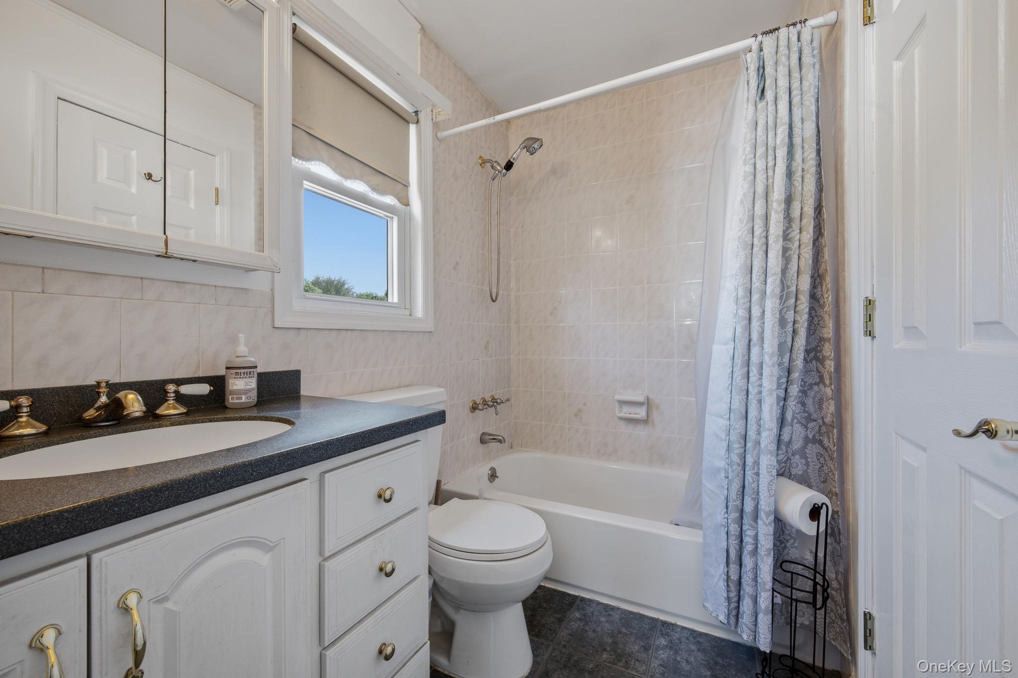 23 Riverdale Avenue Property Photo 19