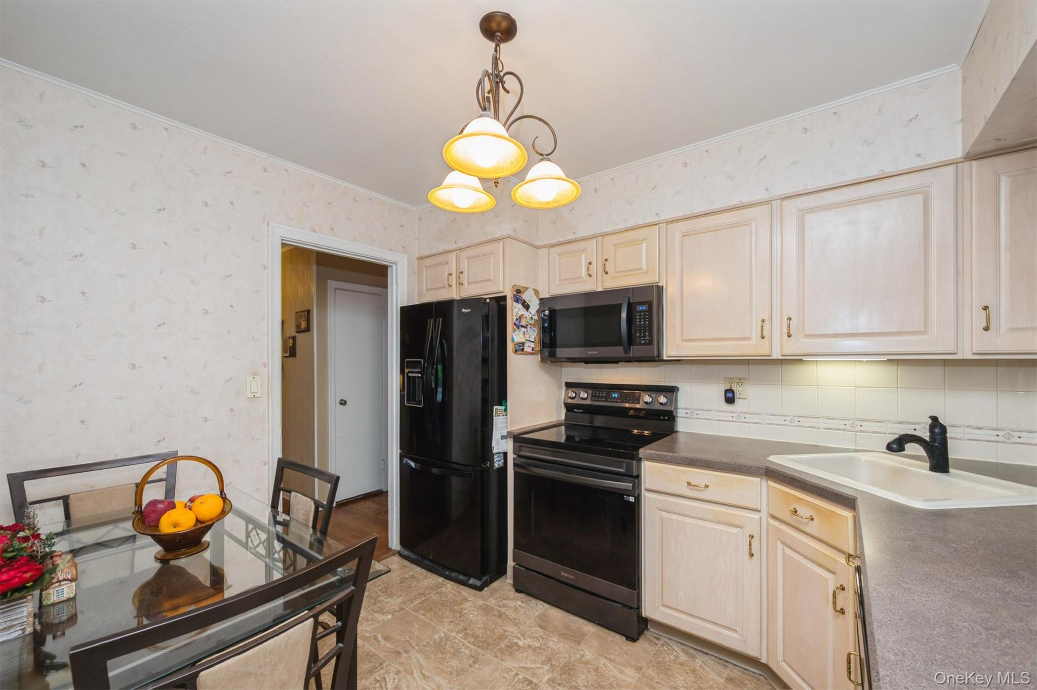 361 Spruce Lane Property Photo 5
