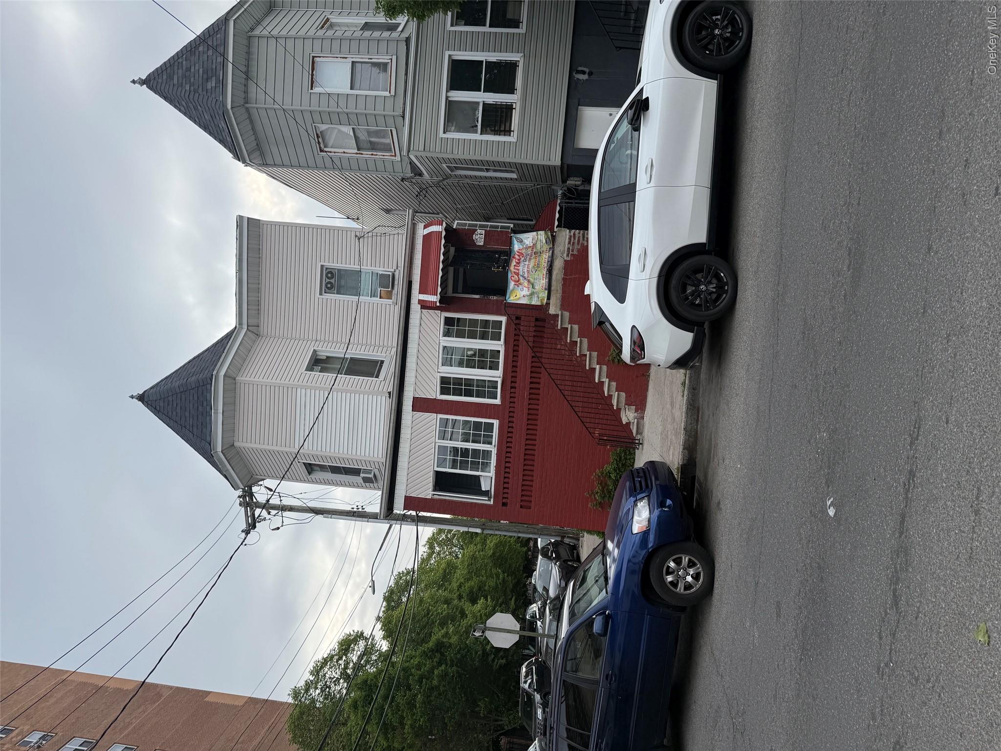 3525 Barnes Avenue Property Photo 1