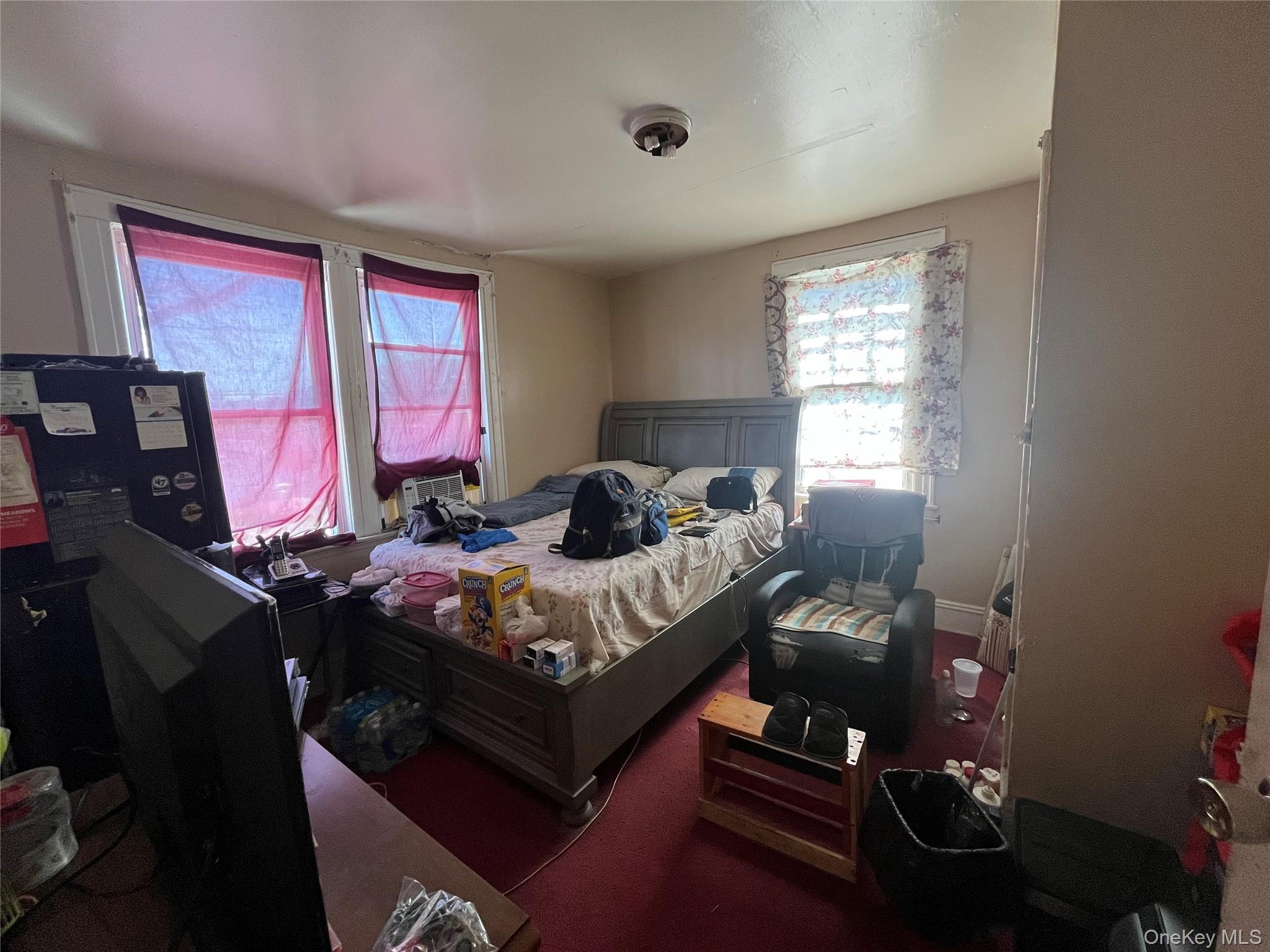 10438 202nd Street Property Photo 6