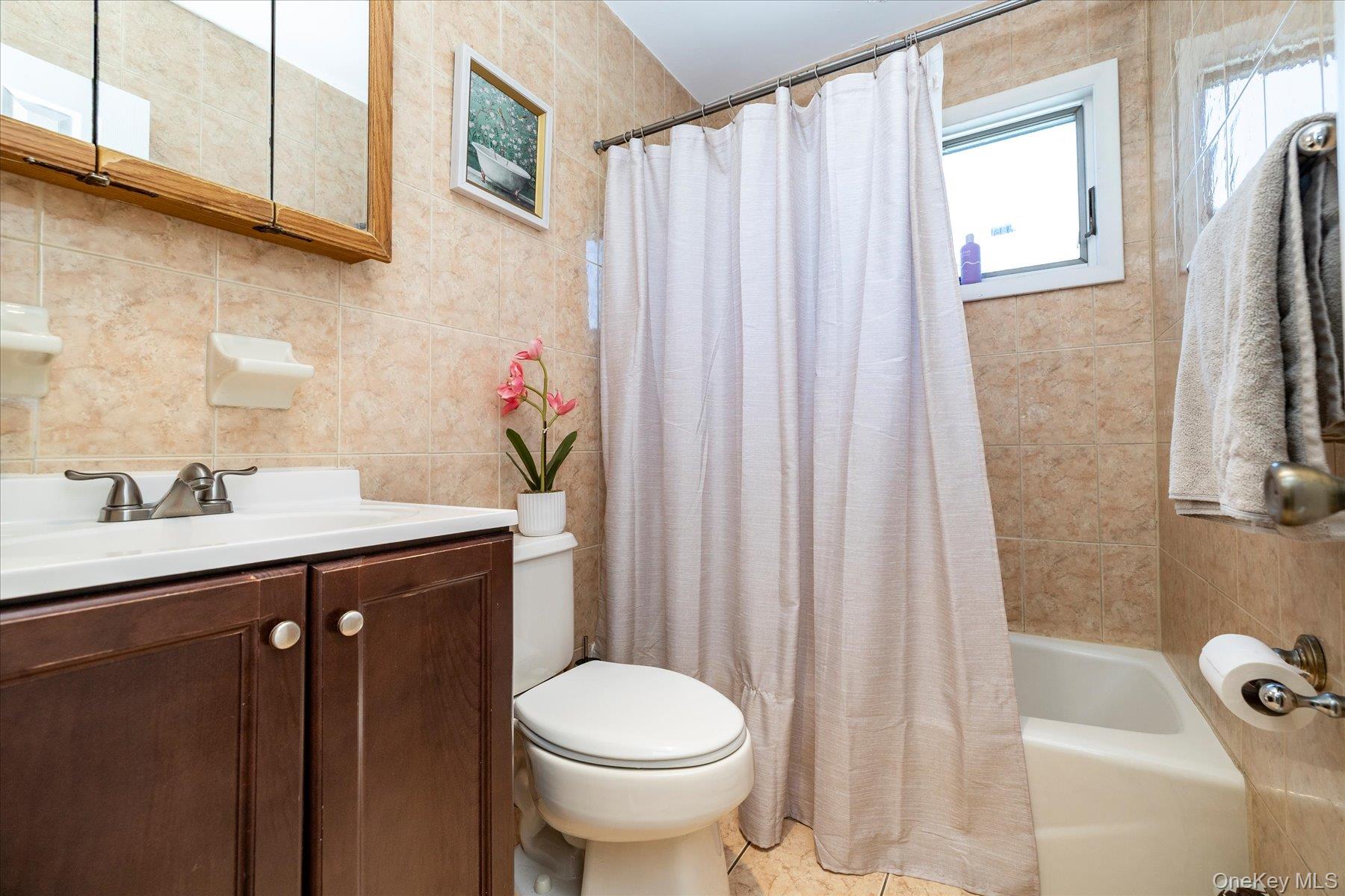 212 Gordon Avenue Property Photo 16