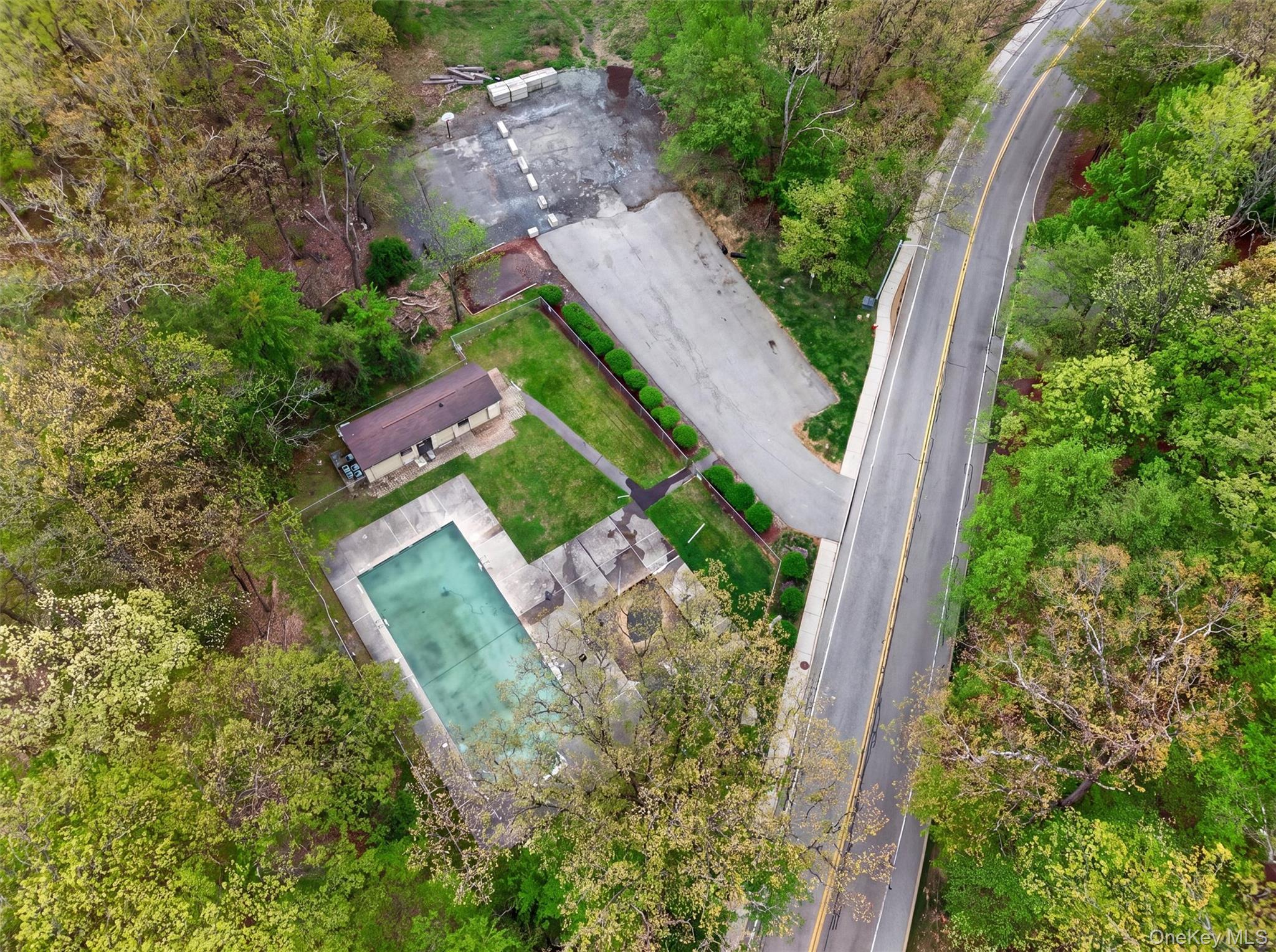 43 Redwood Drive Property Photo 21