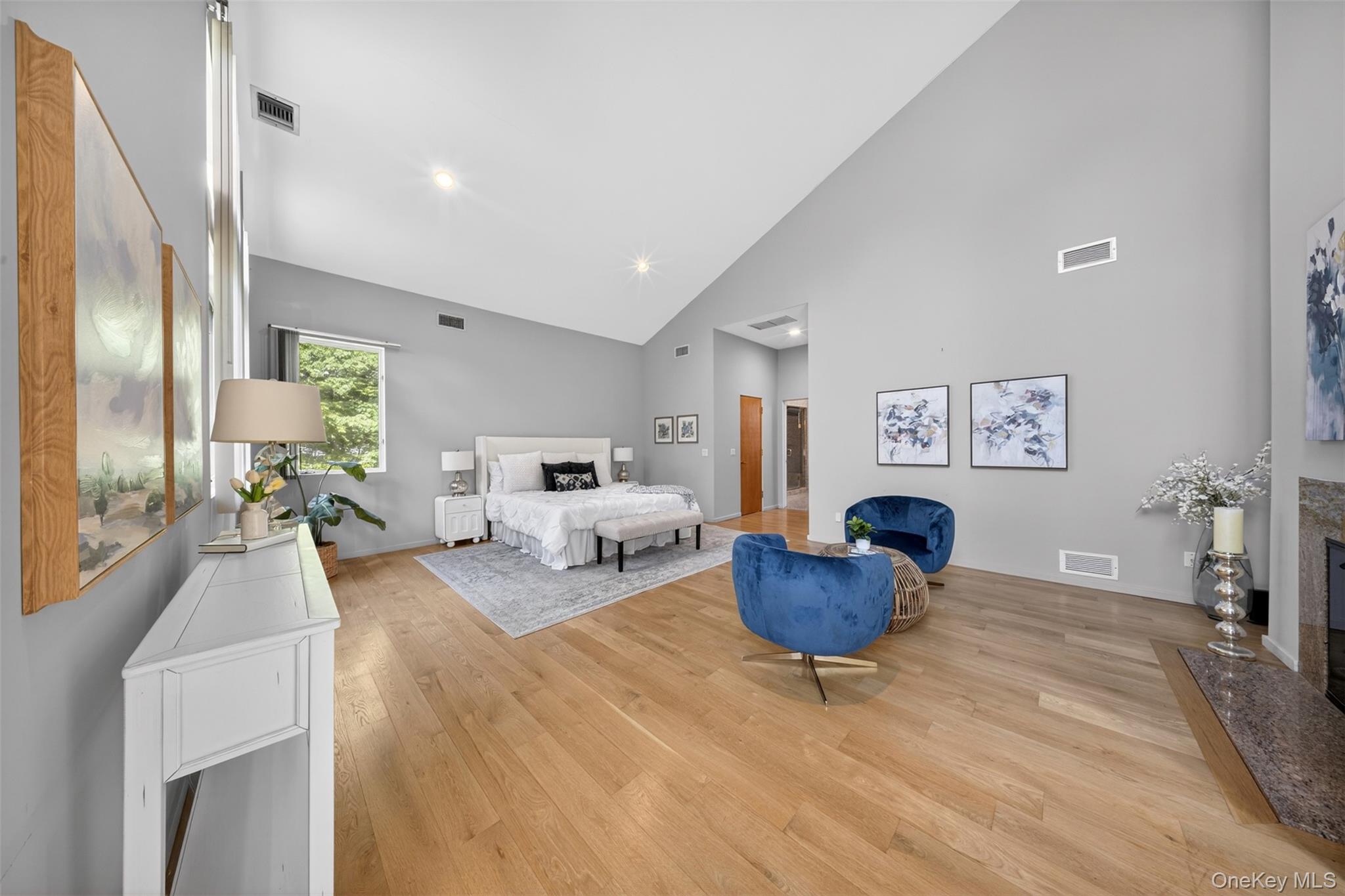 80 Tall Oak Crescent Property Photo 16