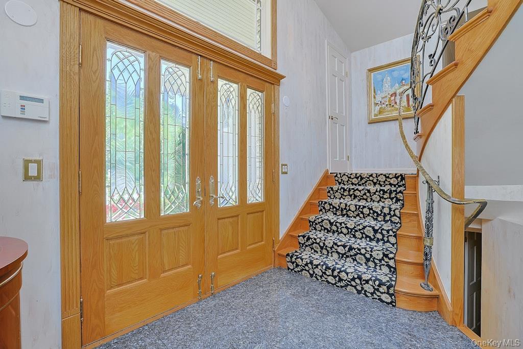 1 Rock Hill Lane Property Photo 3