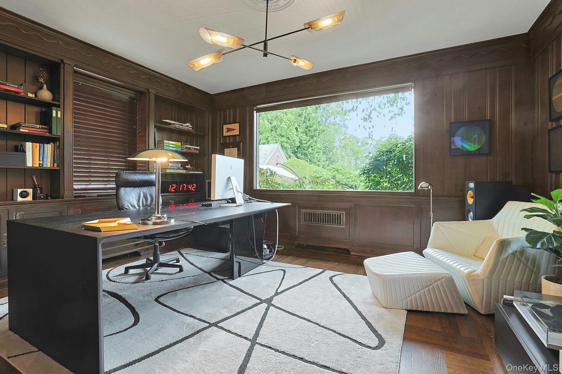 7 Forest Circle Property Photo 17
