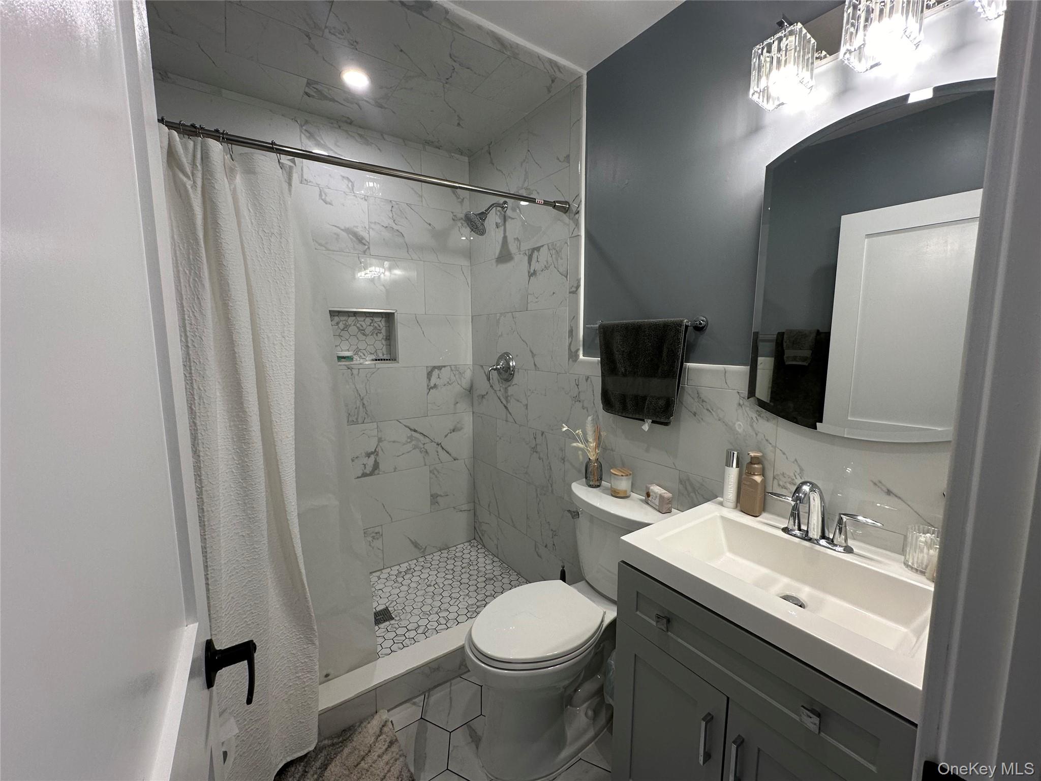 20 Melnick Place Property Photo 5