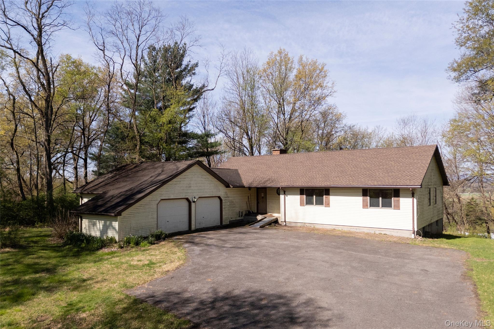 97 Spencer Drive Property Photo 1
