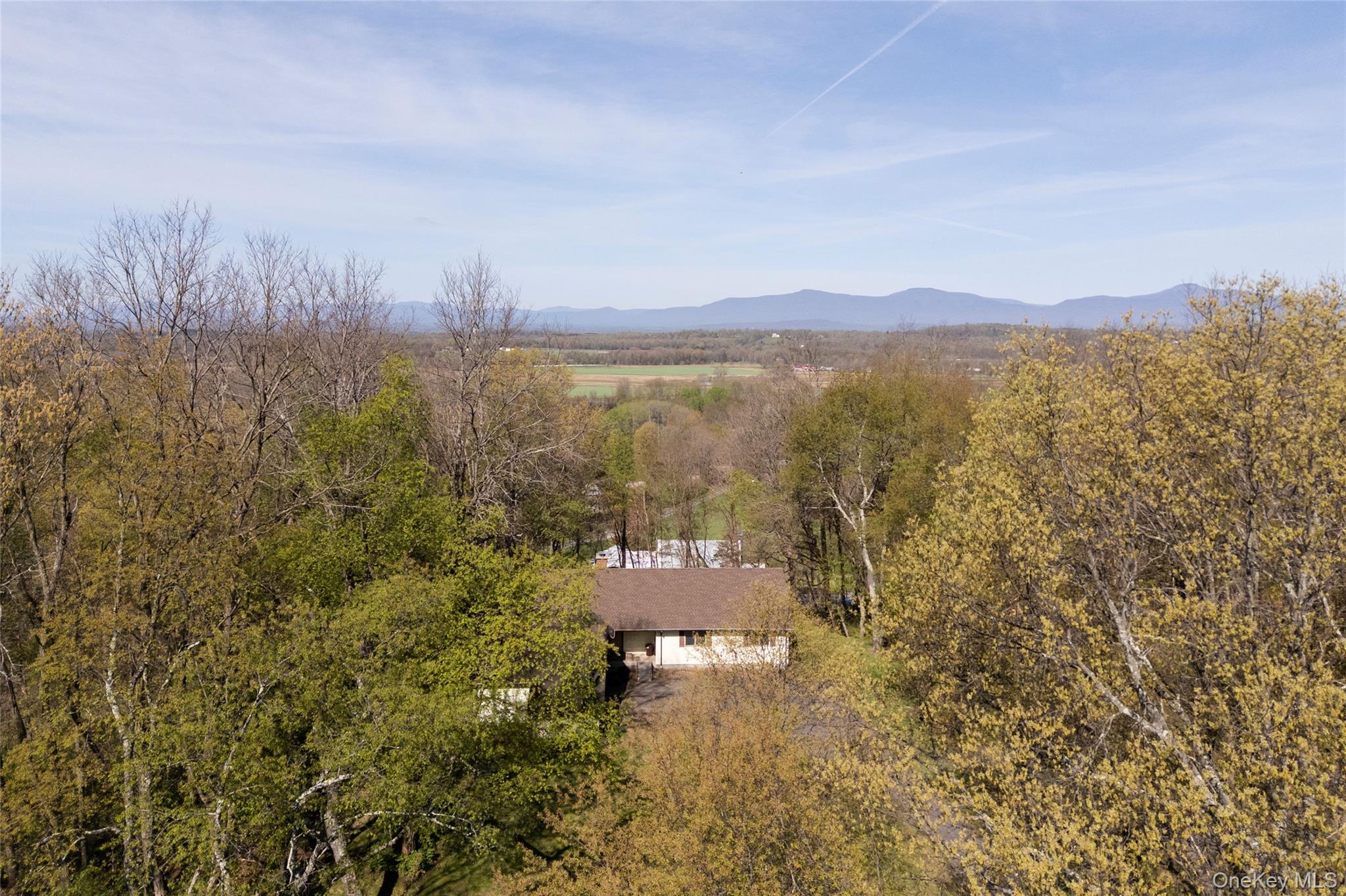 97 Spencer Drive Property Photo 3