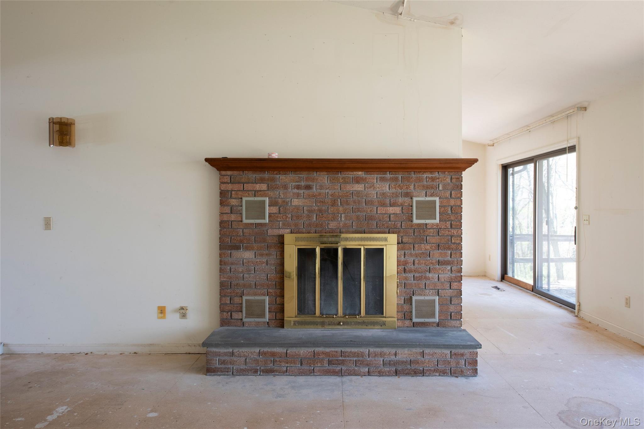 97 Spencer Drive Property Photo 7