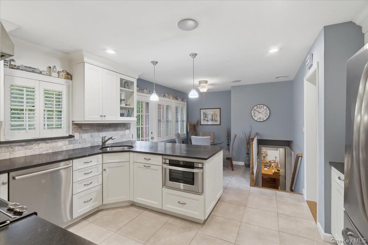 8 Prospect Avenue Property Photo 13