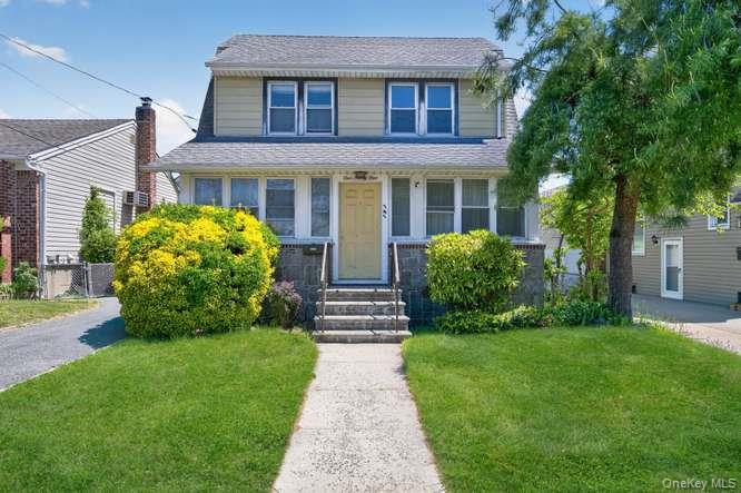 191 Rockaway Parkway Property Photo 1