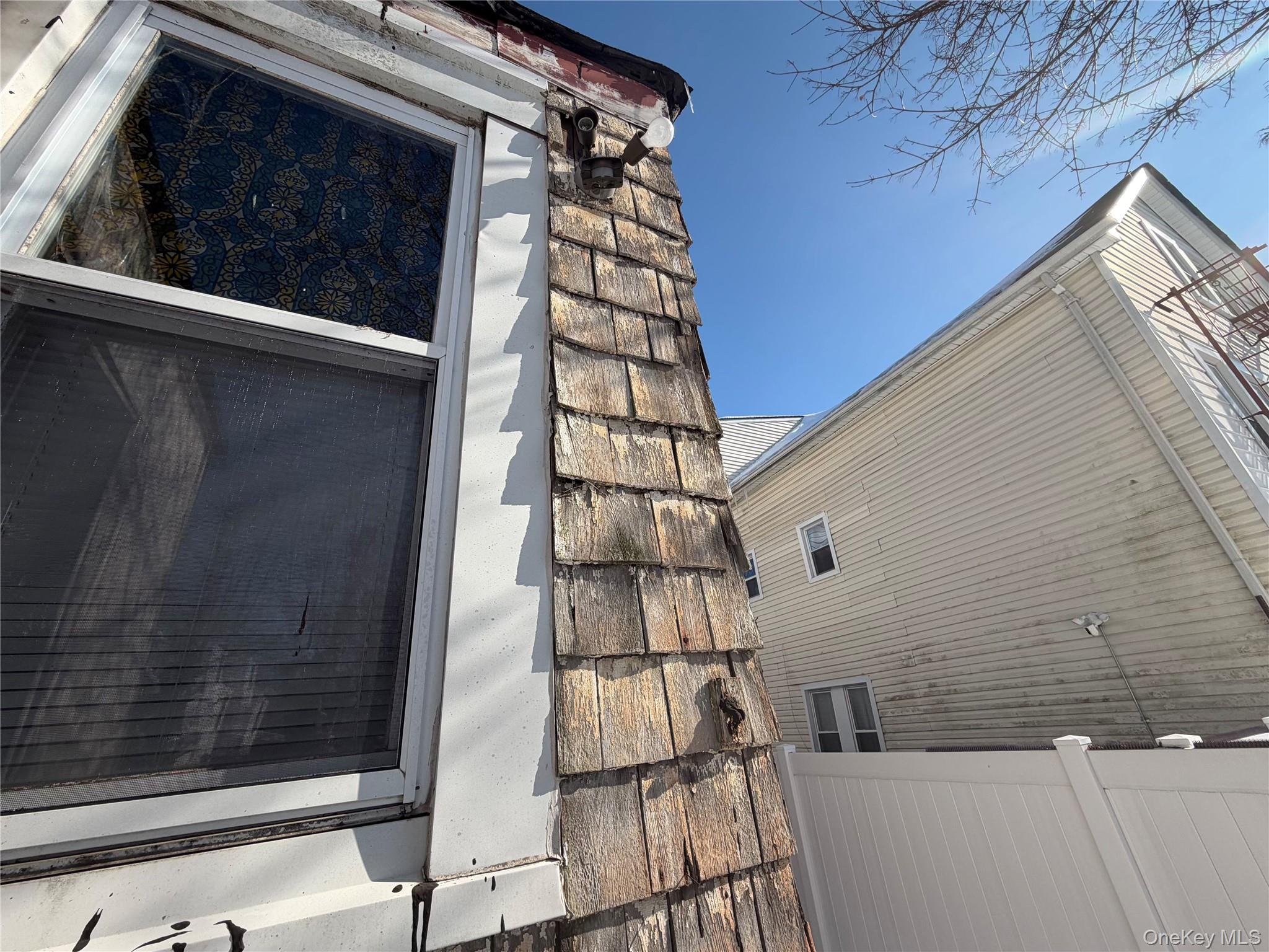 452 S 7th Avenue Property Photo 5