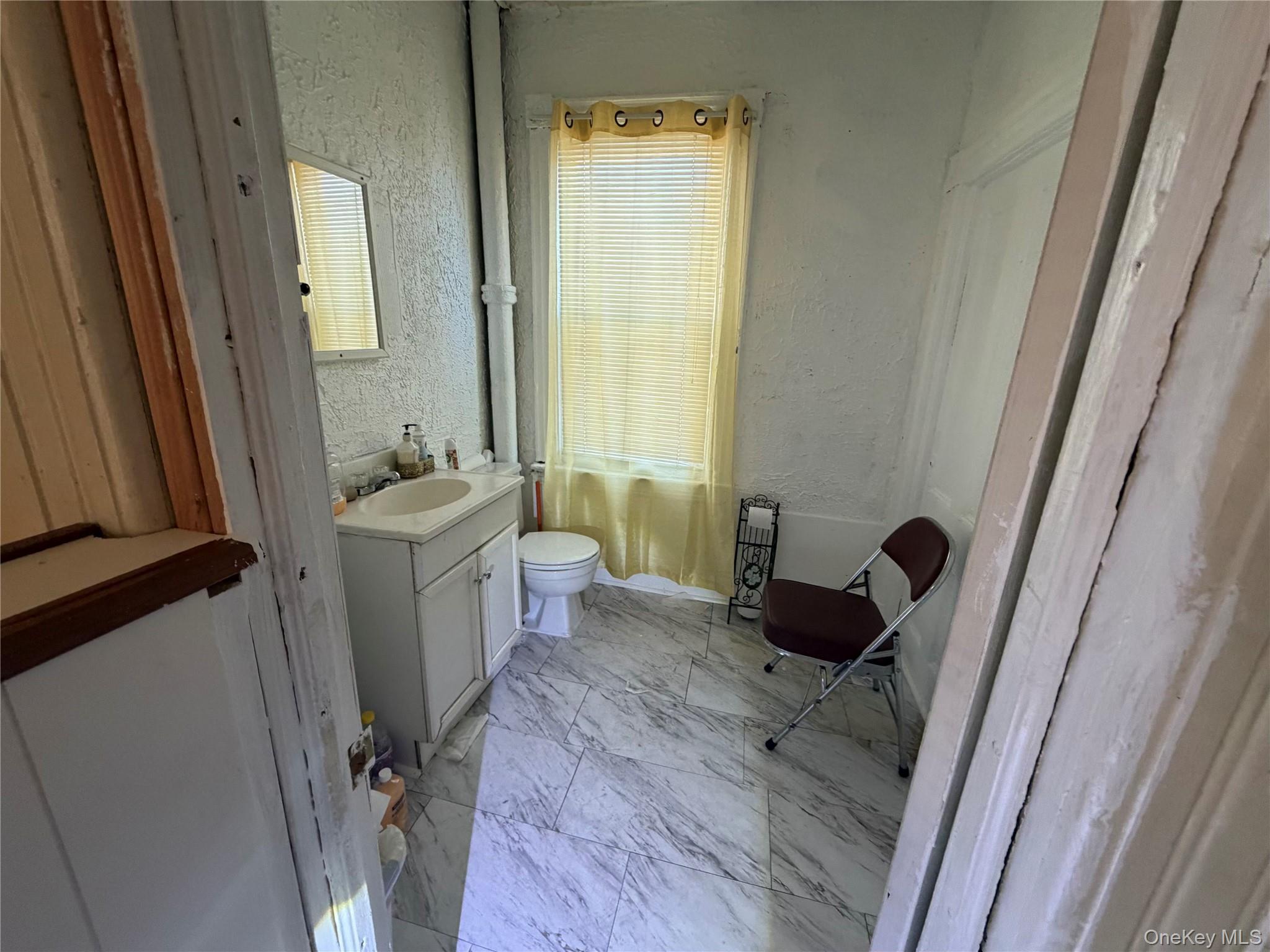 452 S 7th Avenue Property Photo 15