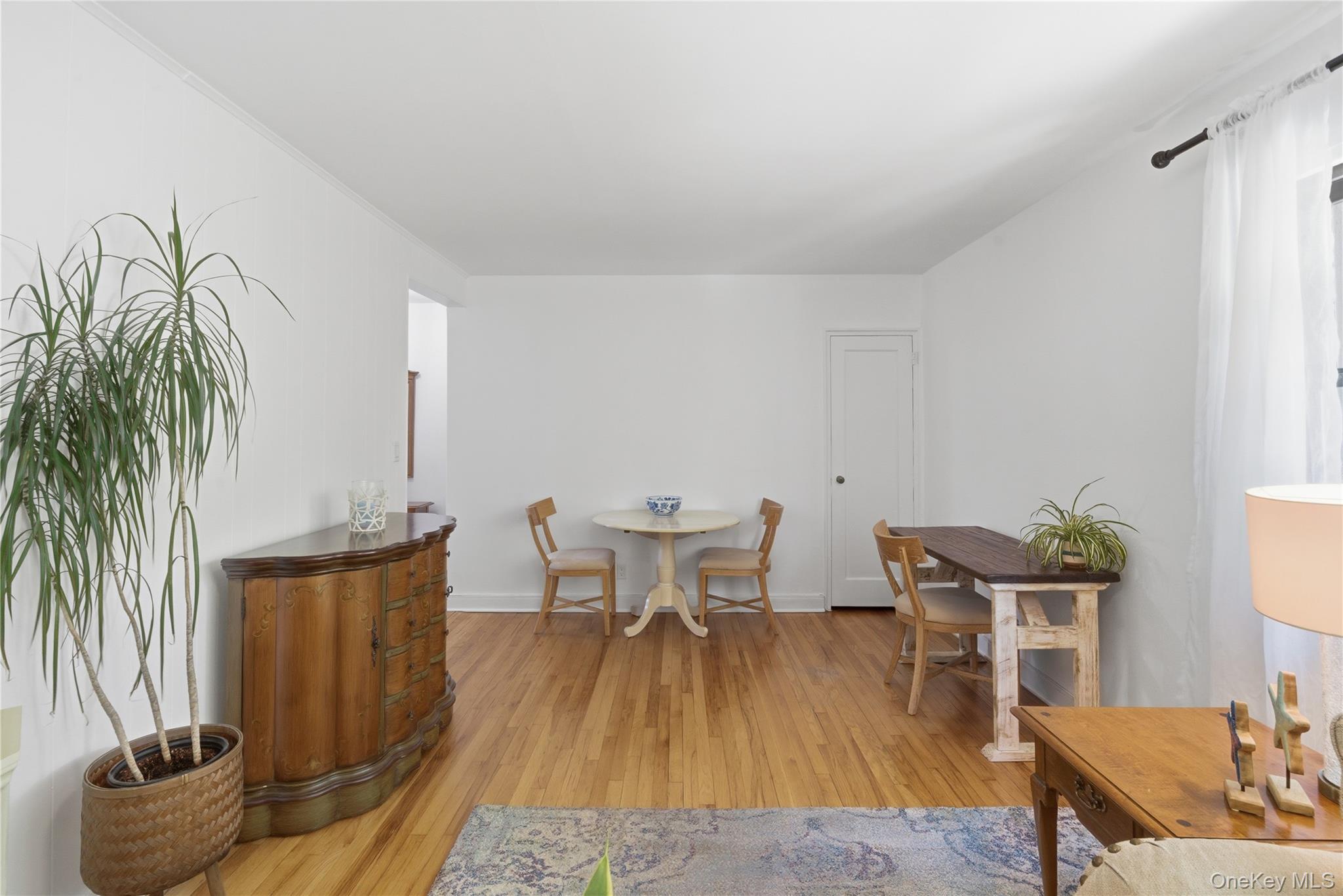 286 Cherry Valley Avenue A2 Property Photo 12