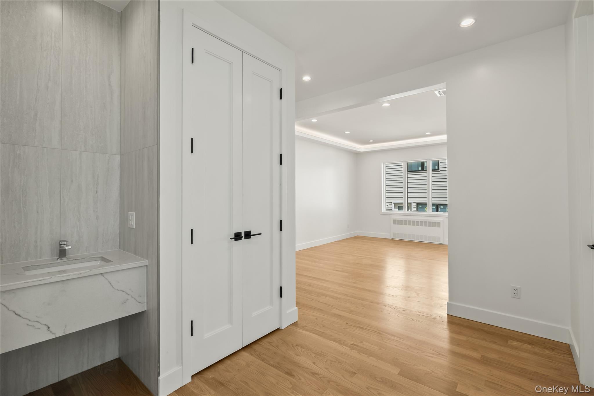37 Ewing Avenue 201 Property Photo 12