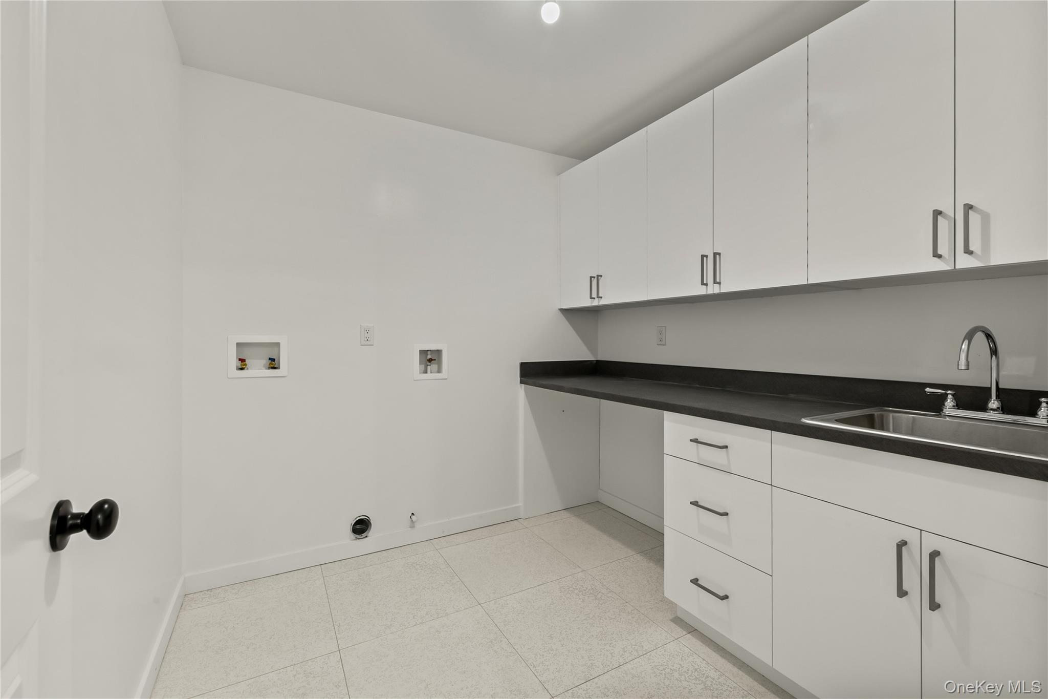 37 Ewing Avenue 201 Property Photo 28
