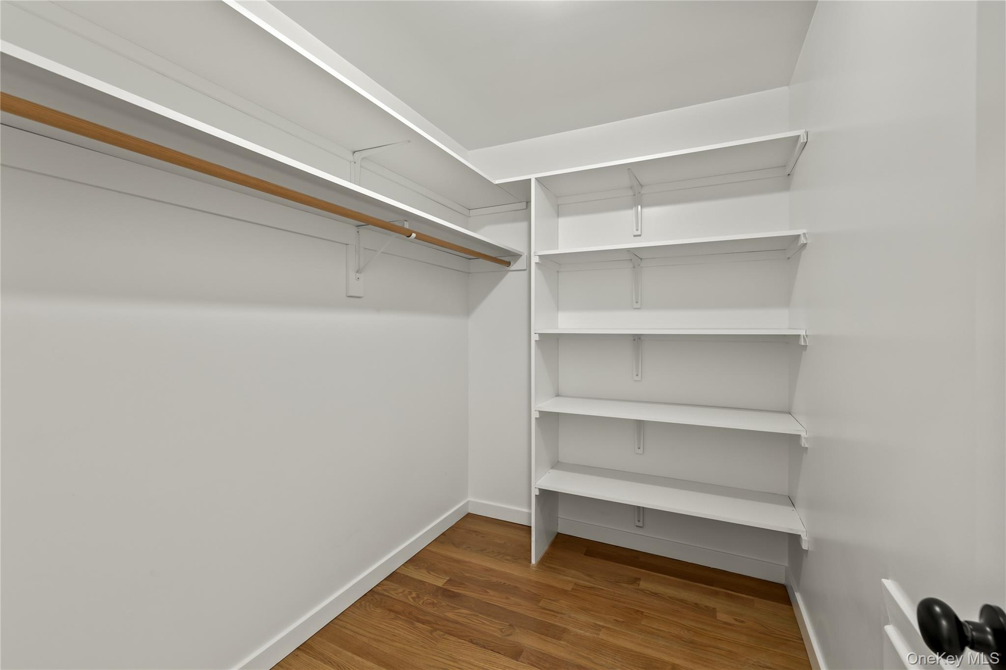 37 Ewing Avenue 201 Property Photo 33
