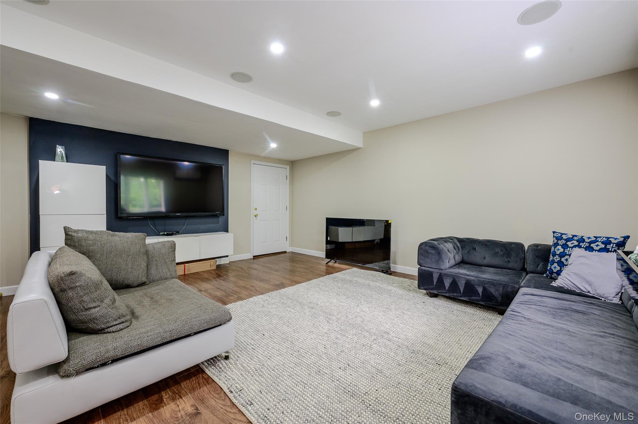 27 Ridge Drive Property Photo 8