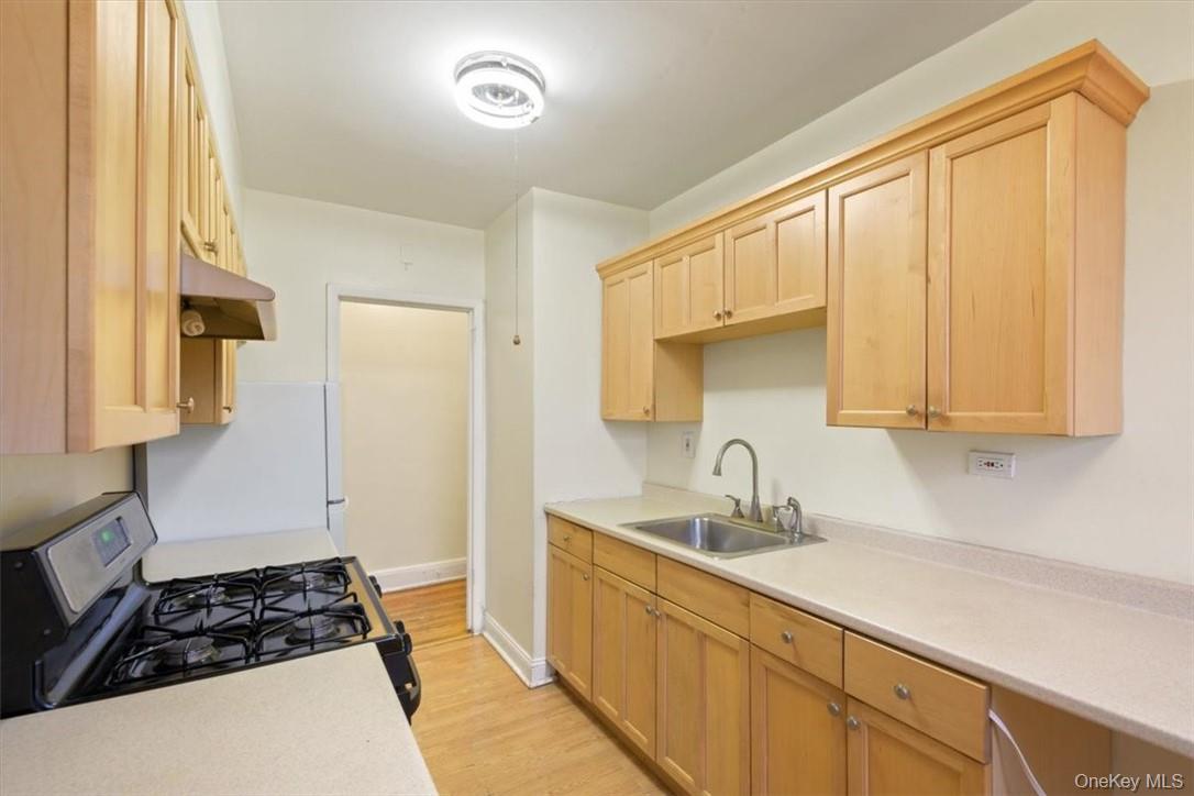 7 Greenridge Avenue A7 Property Photo 16