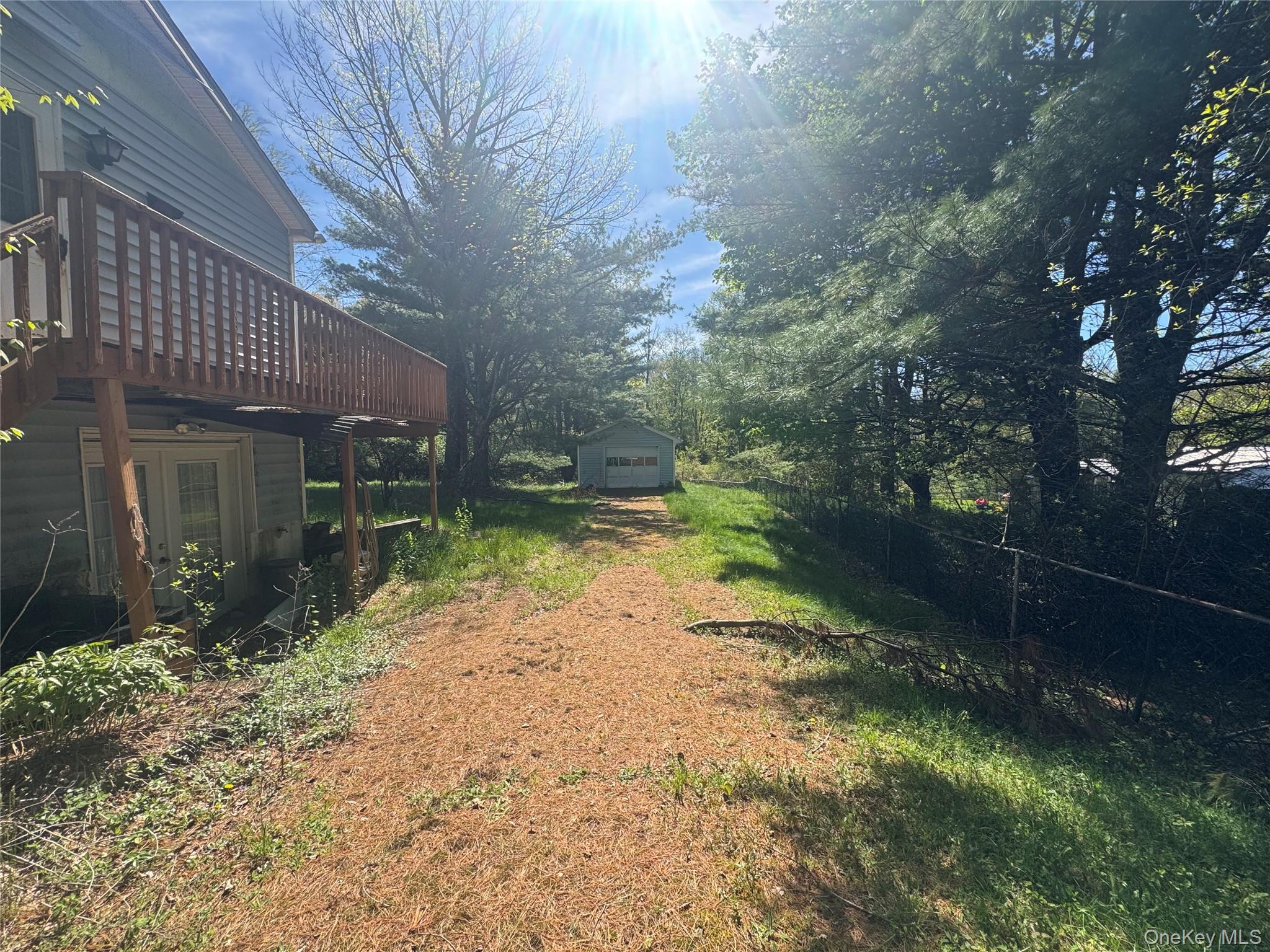 1613 Forestburgh Road Property Photo 21
